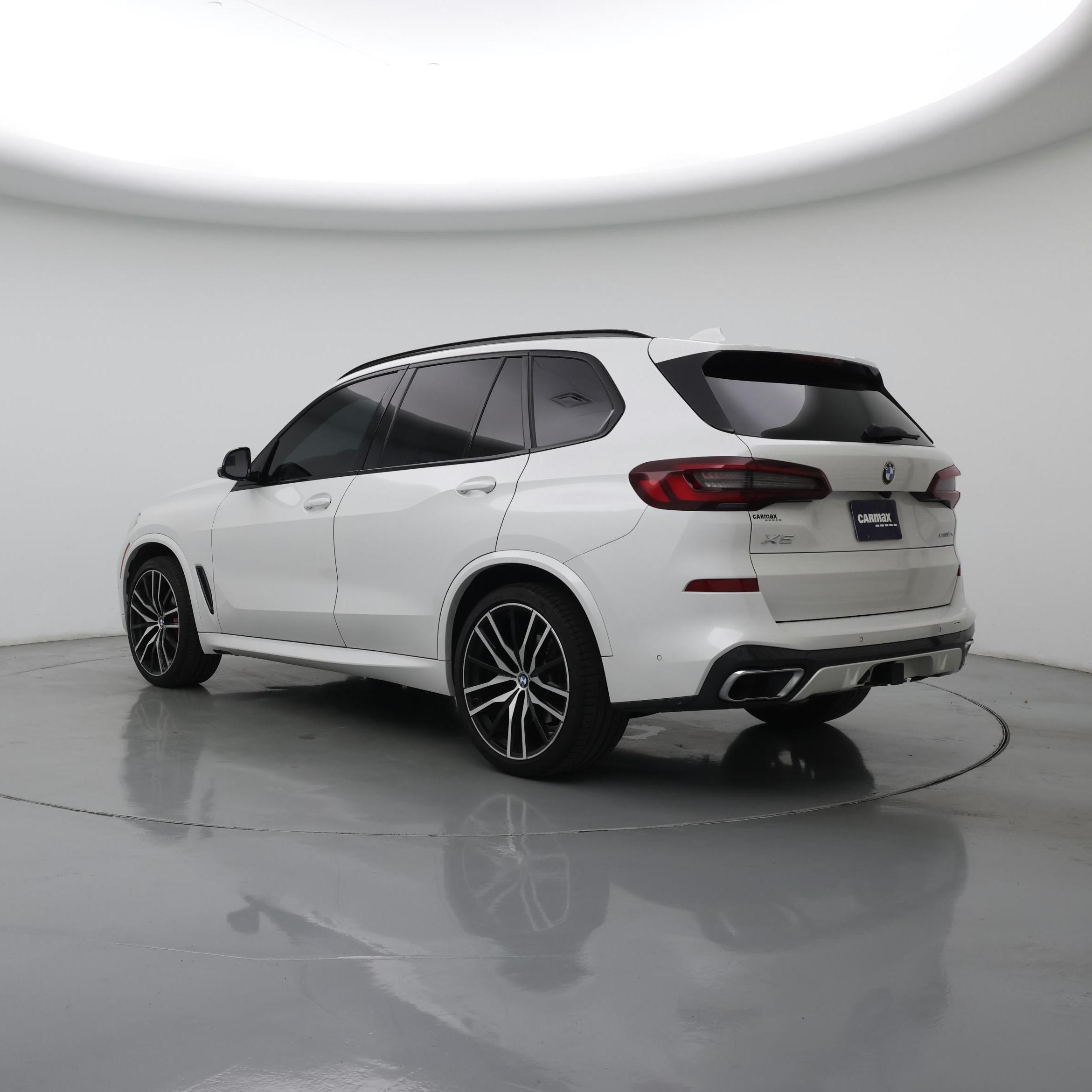 Thumbnail: 2022 BMW X5 - 2