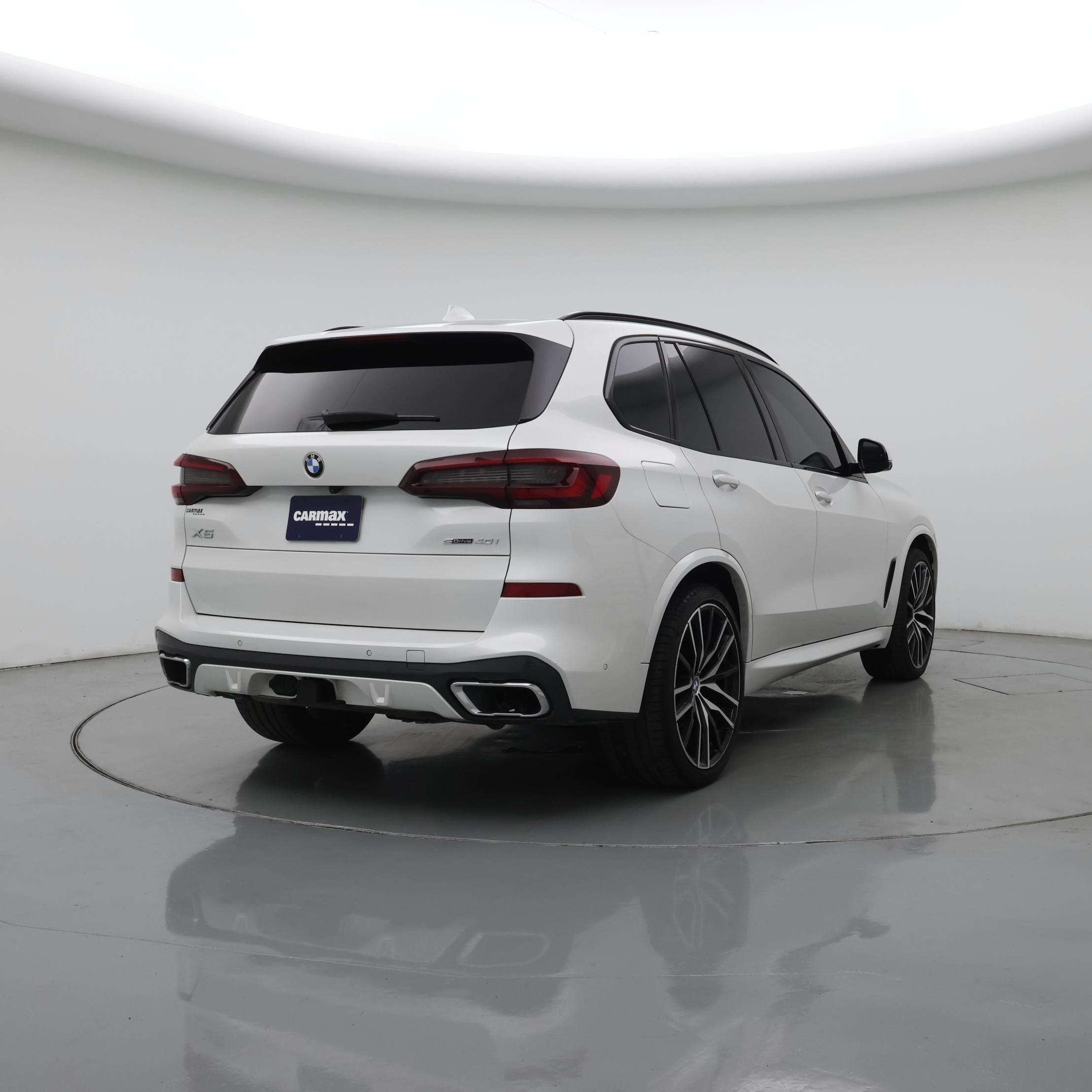 Thumbnail: 2022 BMW X5 - 8