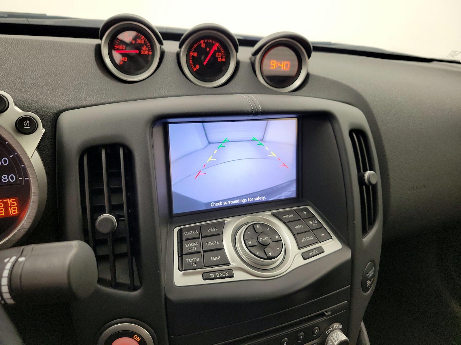 2016 Nissan 370Z Coupe Sport Tech - Photo 16