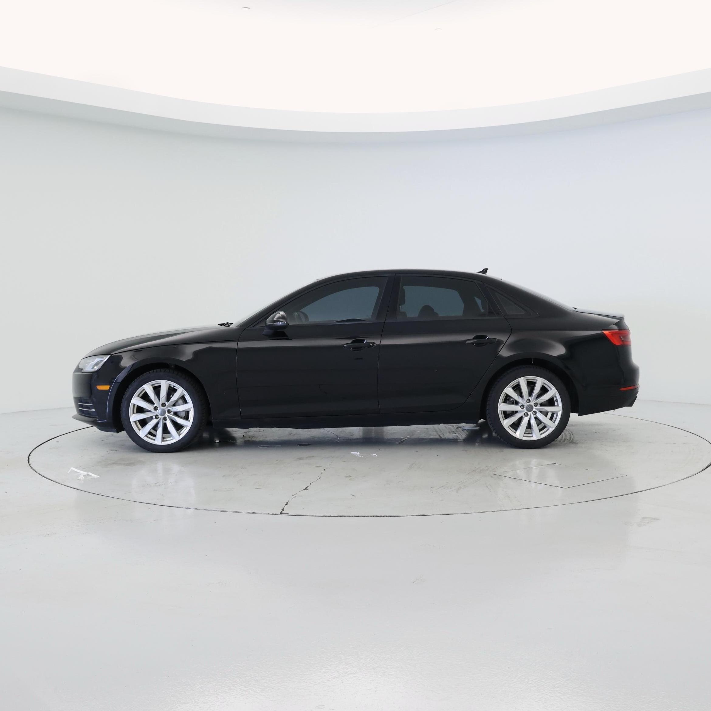 Thumbnail: 2017 Audi A4 - 3