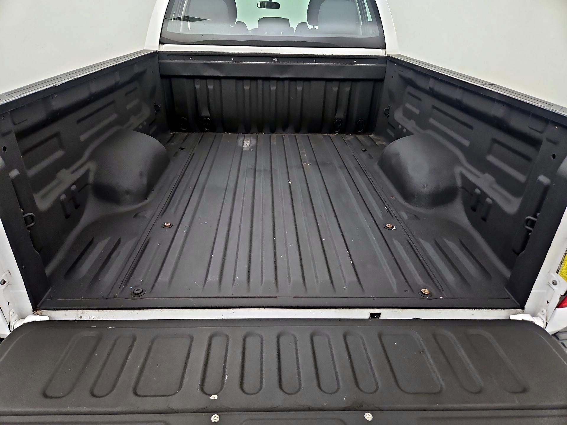Thumbnail: 2017 Toyota Tundra - 20