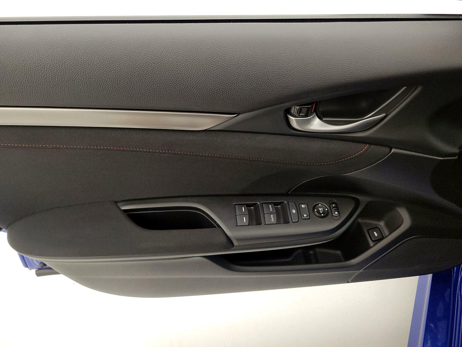 Thumbnail: 2020 Honda Civic - 12