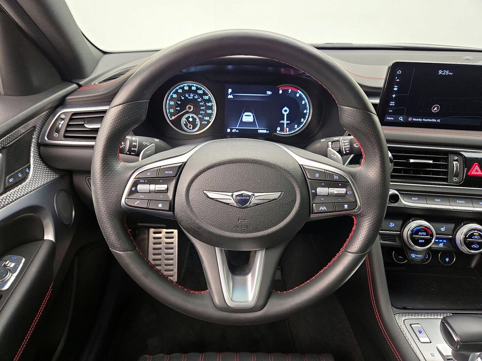Thumbnail: 2023 Genesis G70 - 10