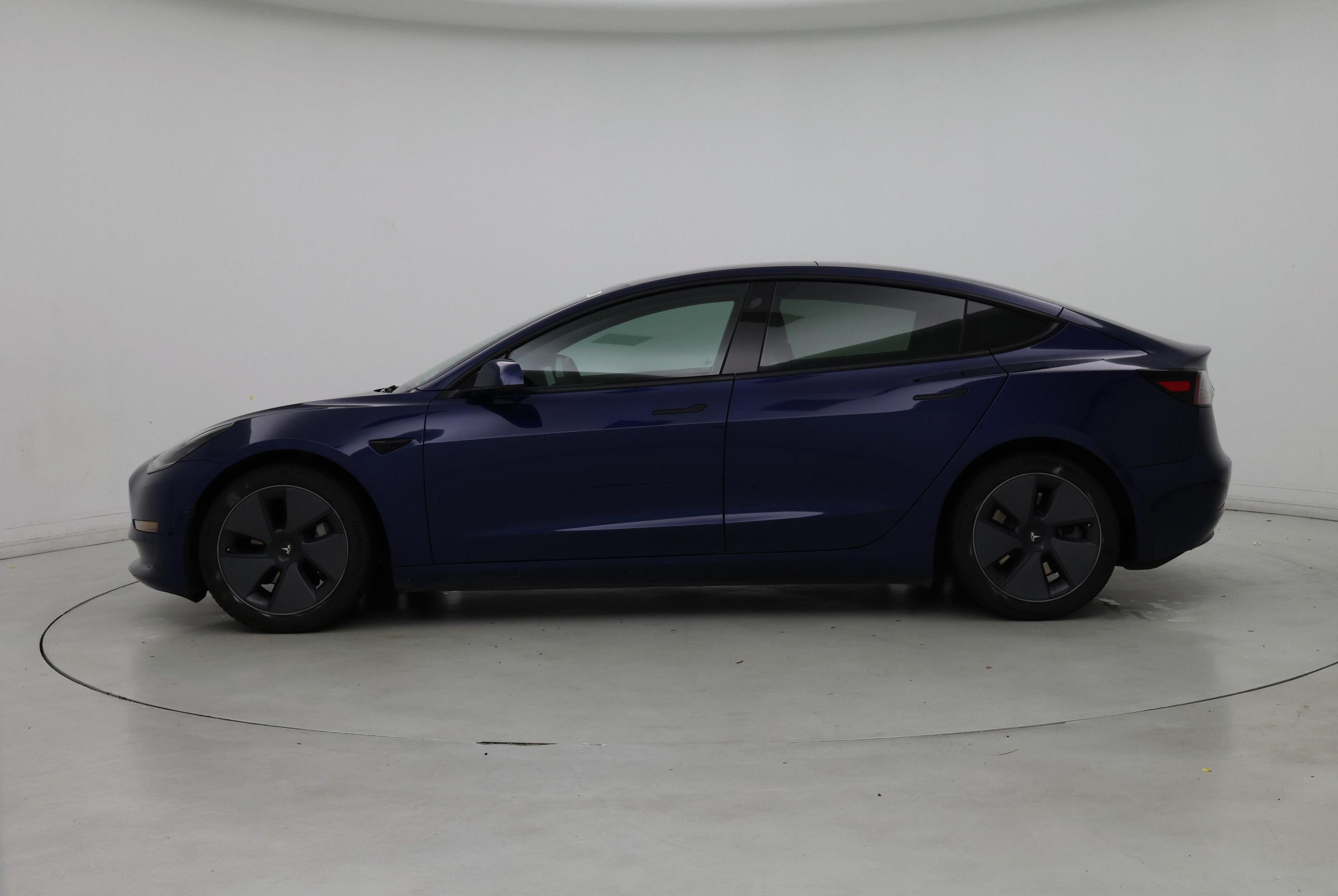 Thumbnail: 2021 Tesla Model 3 - 3