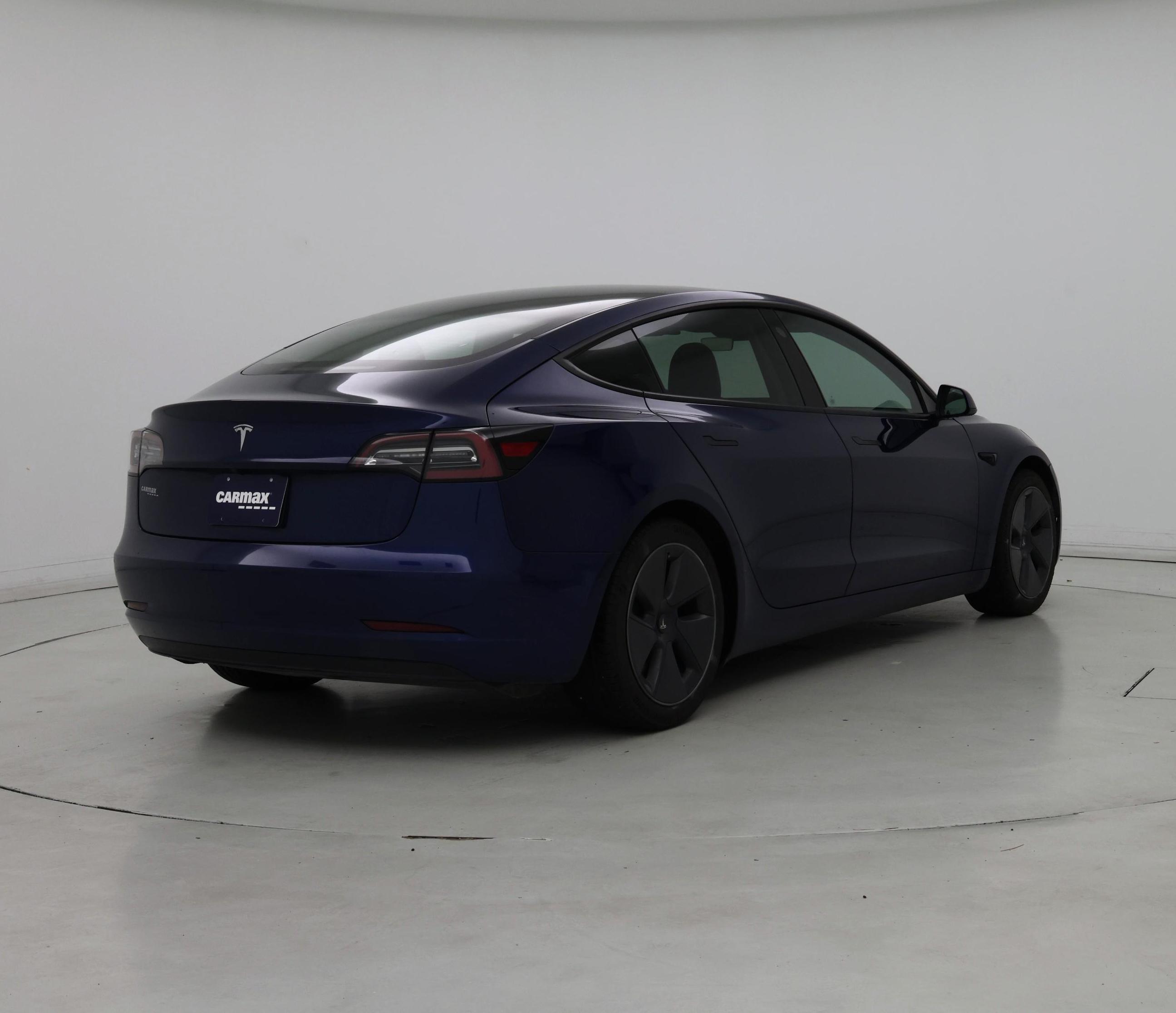 Thumbnail: 2021 Tesla Model 3 - 8