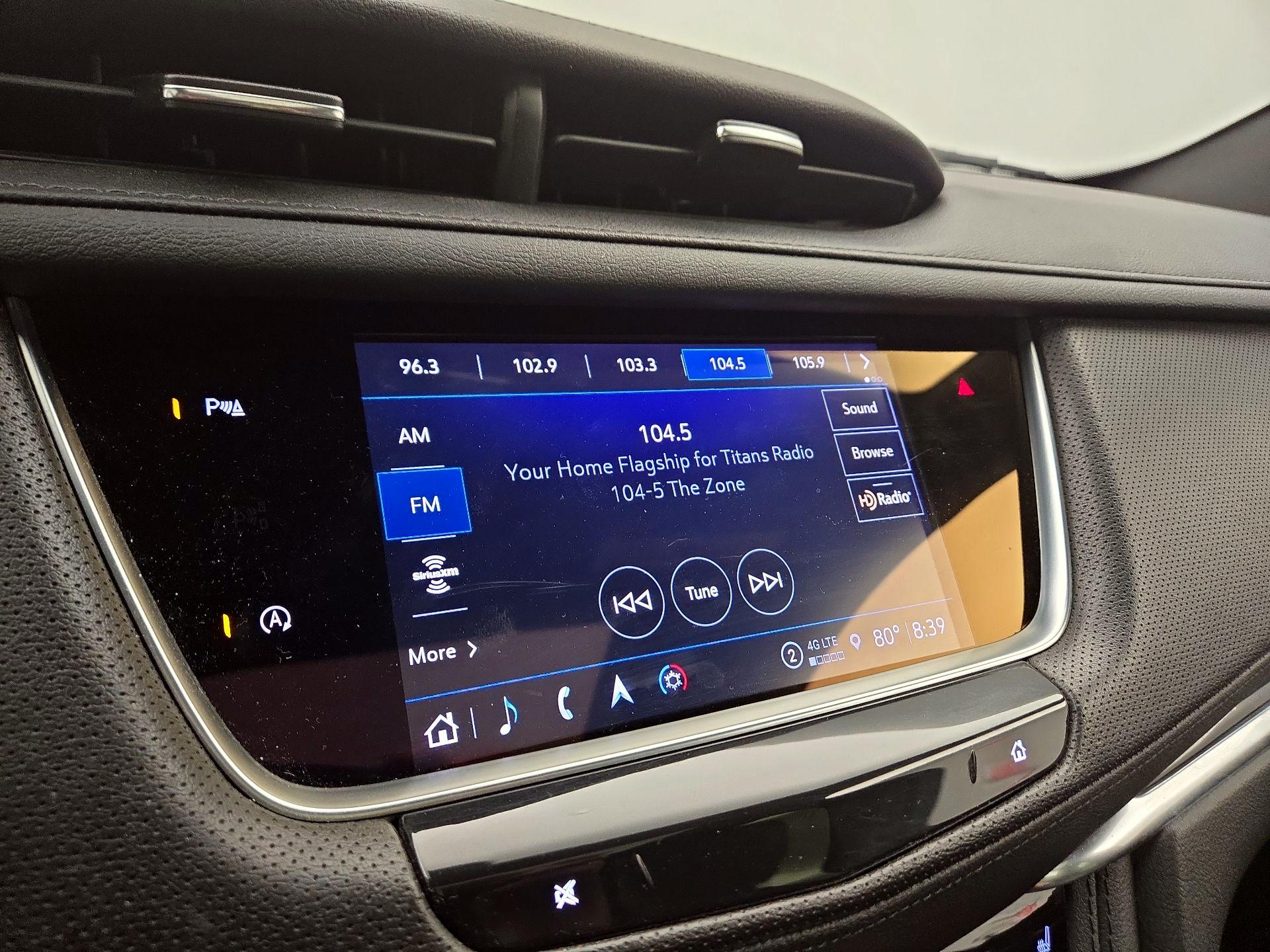 Thumbnail: 2023 Cadillac XT5 - 16