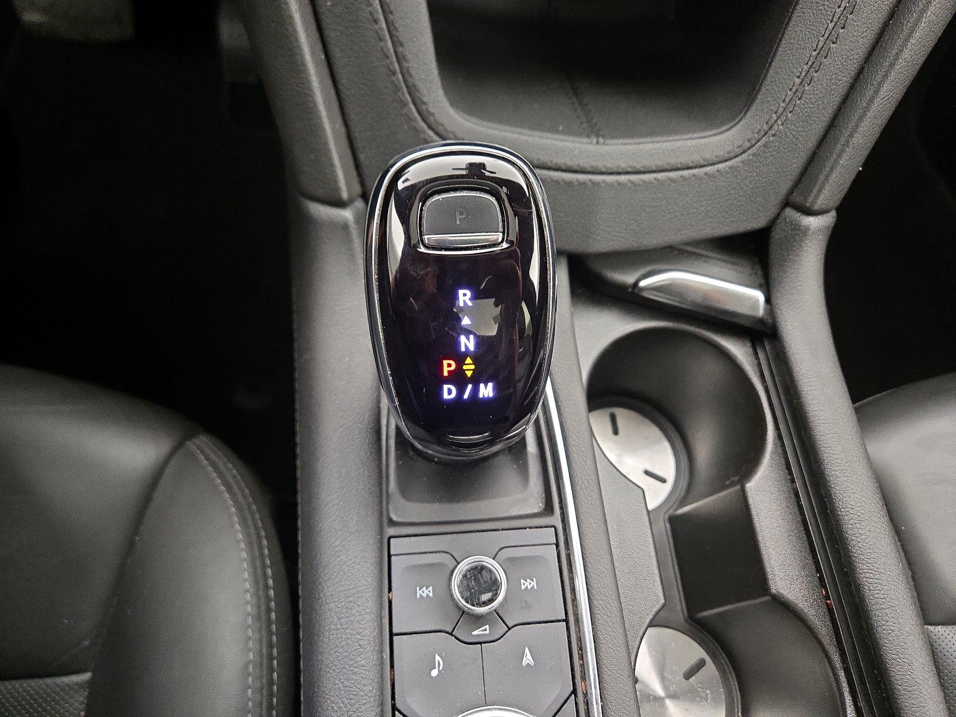 Thumbnail: 2023 Cadillac XT5 - 18
