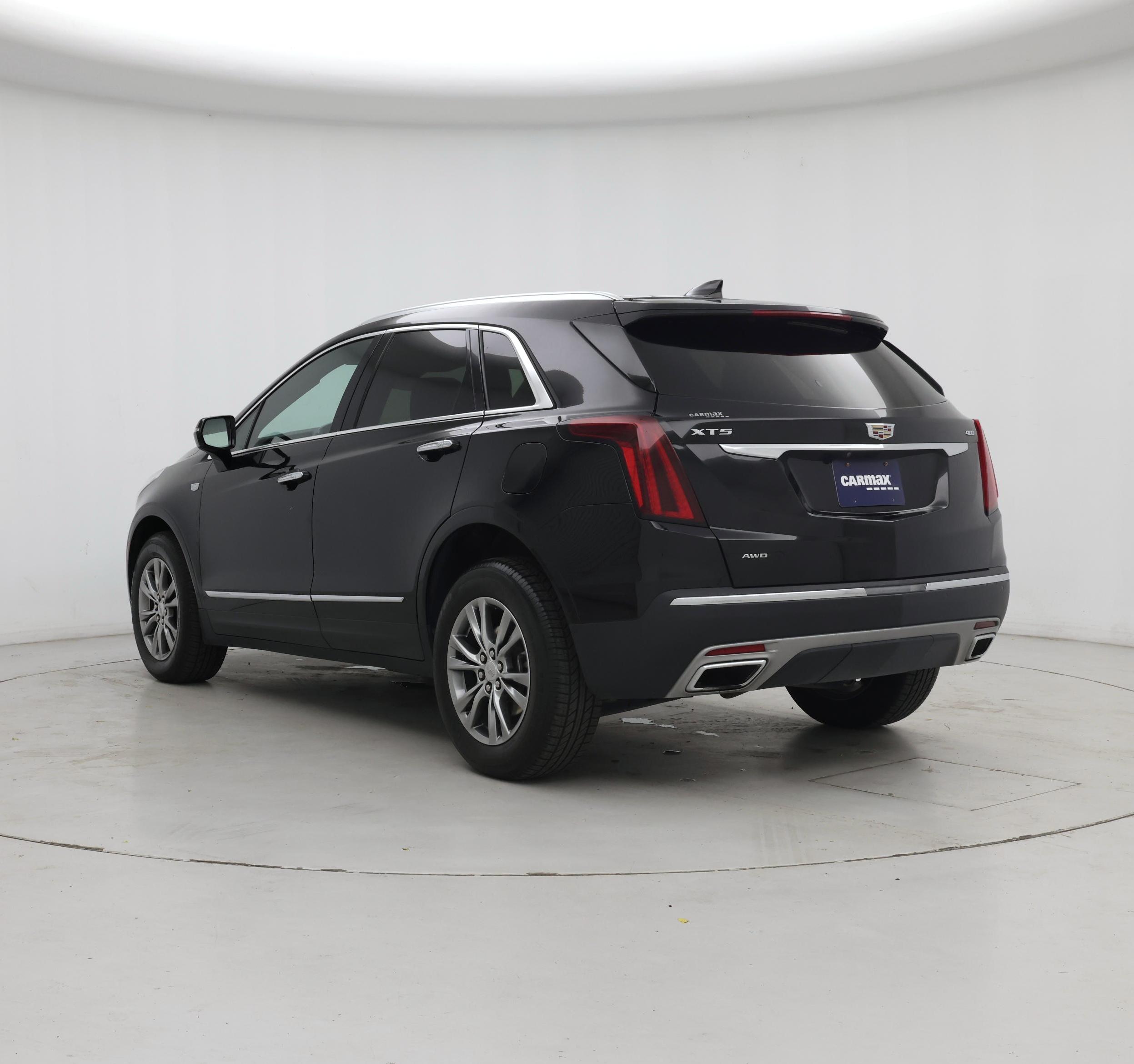 Thumbnail: 2023 Cadillac XT5 - 2