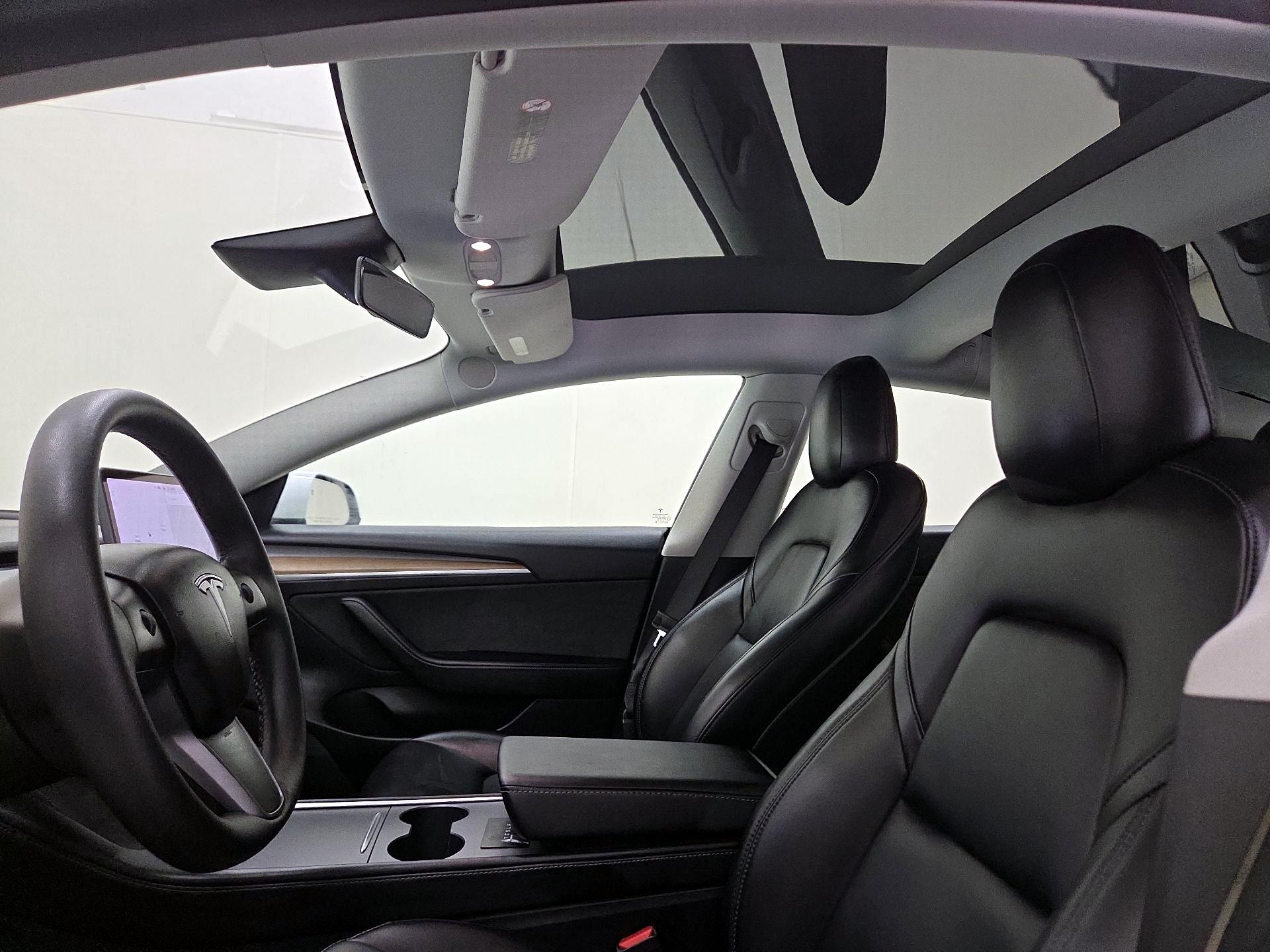 Thumbnail: 2021 Tesla Model 3 - 18