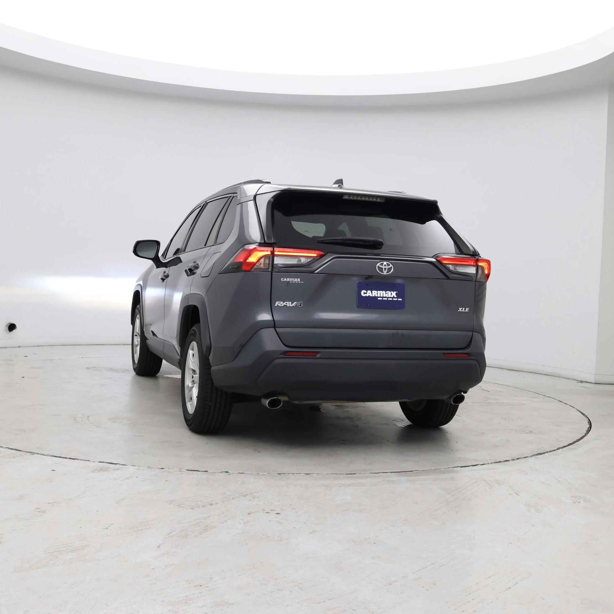 Thumbnail: 2020 Toyota RAV4 - 6