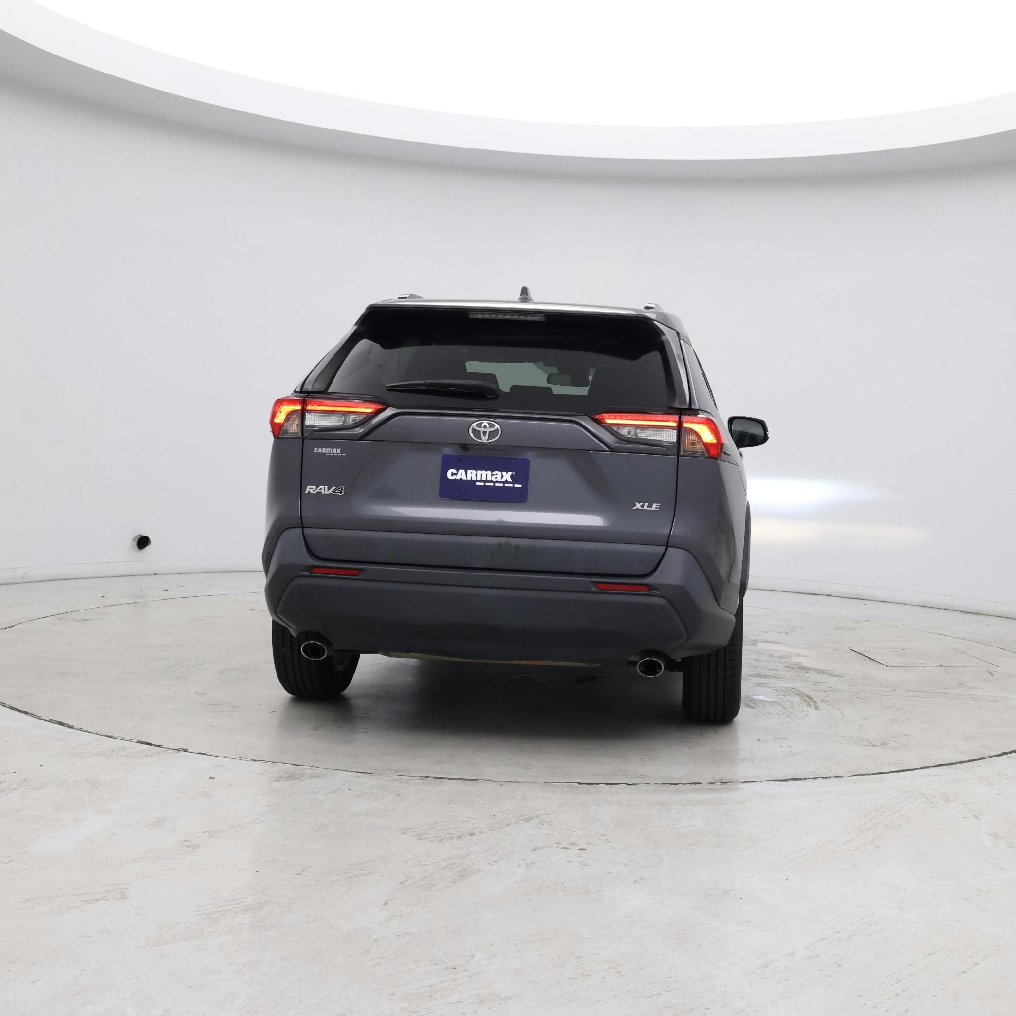 Thumbnail: 2020 Toyota RAV4 - 8