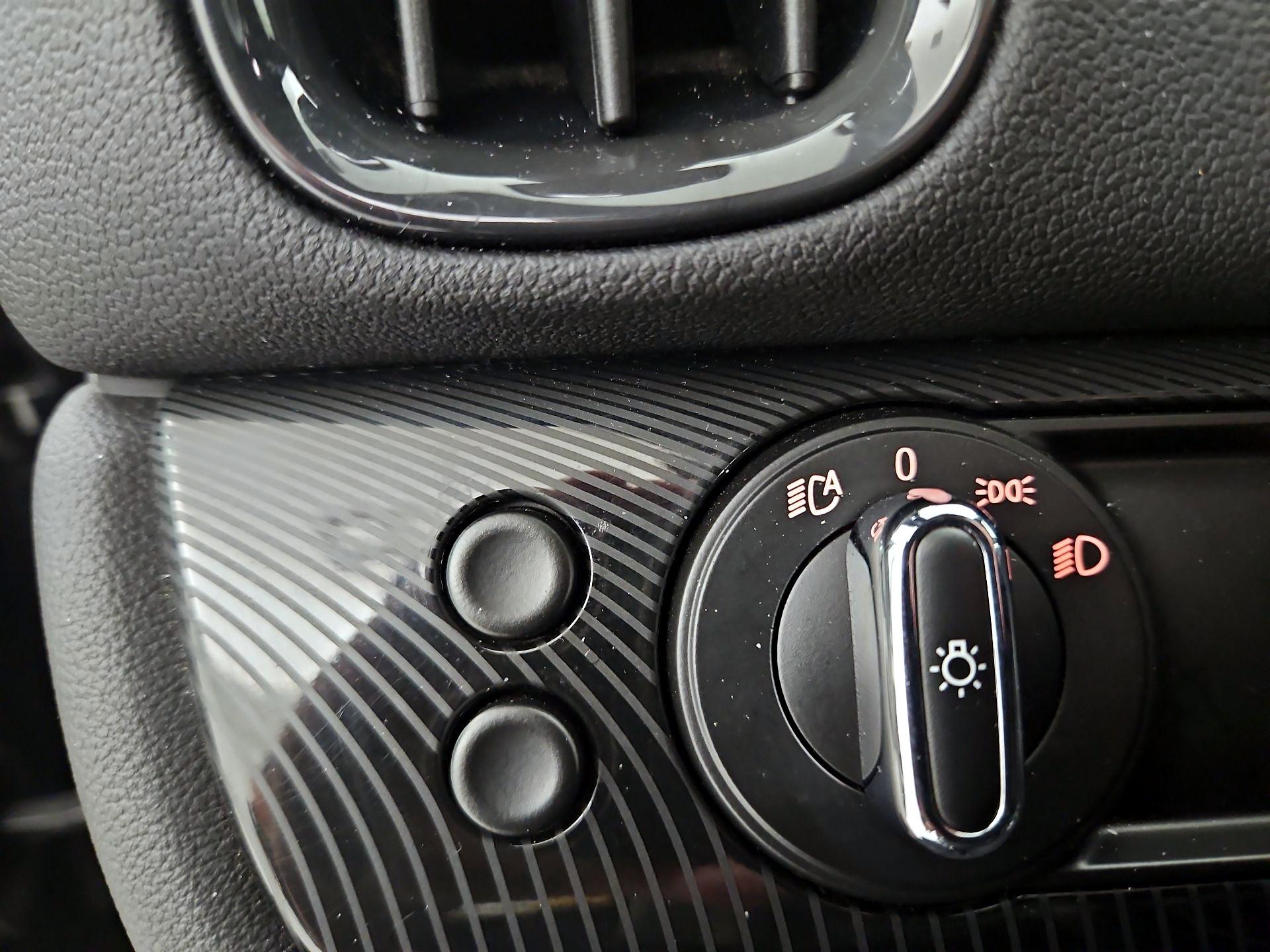 Thumbnail: 2019 MINI Cooper Countryman - 13