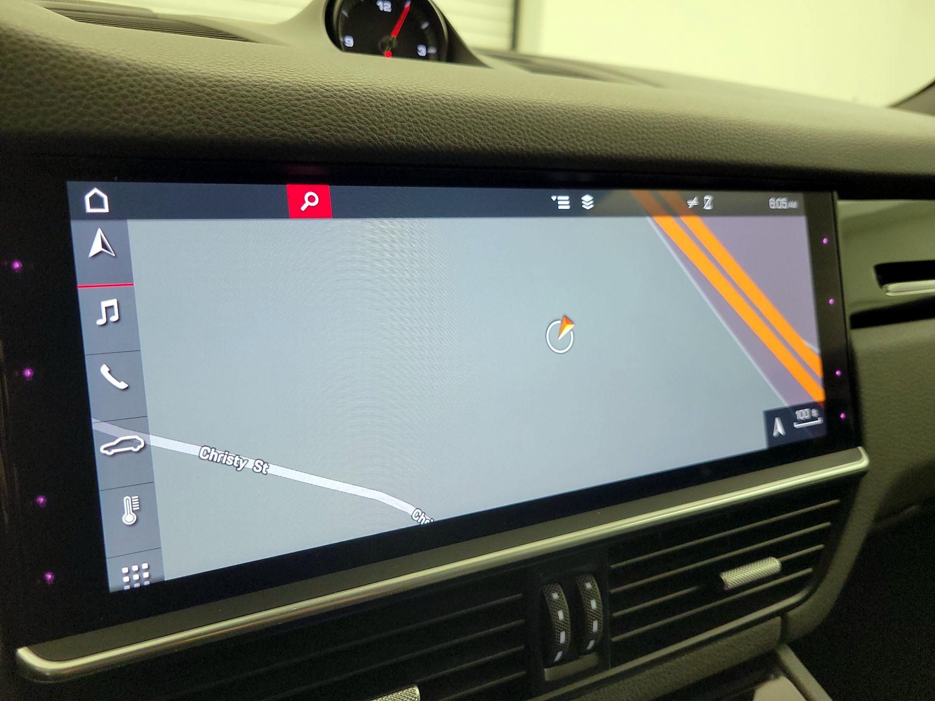 Thumbnail: 2019 Porsche Cayenne - 14