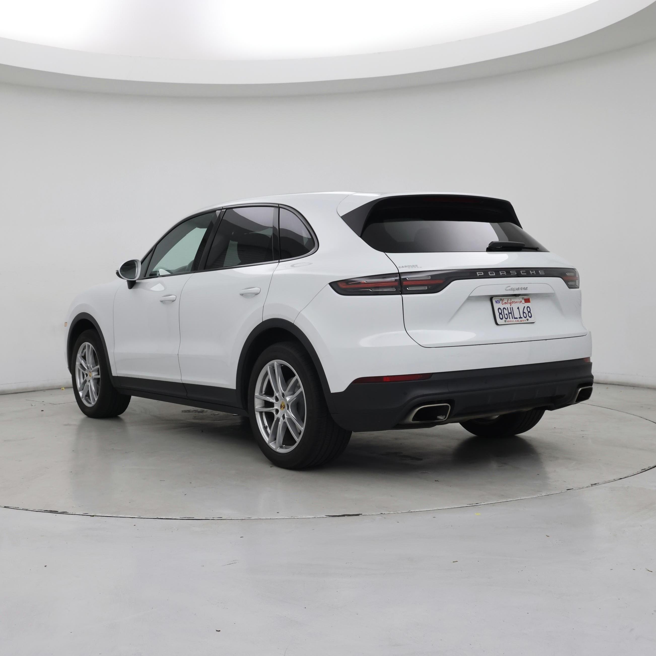 Thumbnail: 2019 Porsche Cayenne - 2