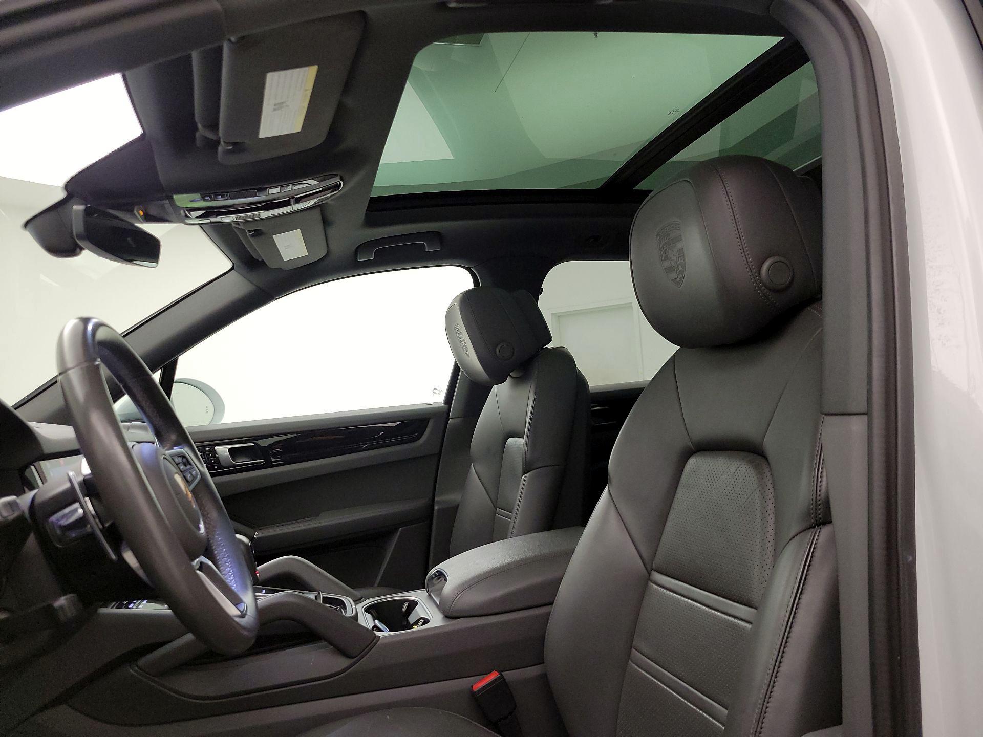 Thumbnail: 2019 Porsche Cayenne - 20