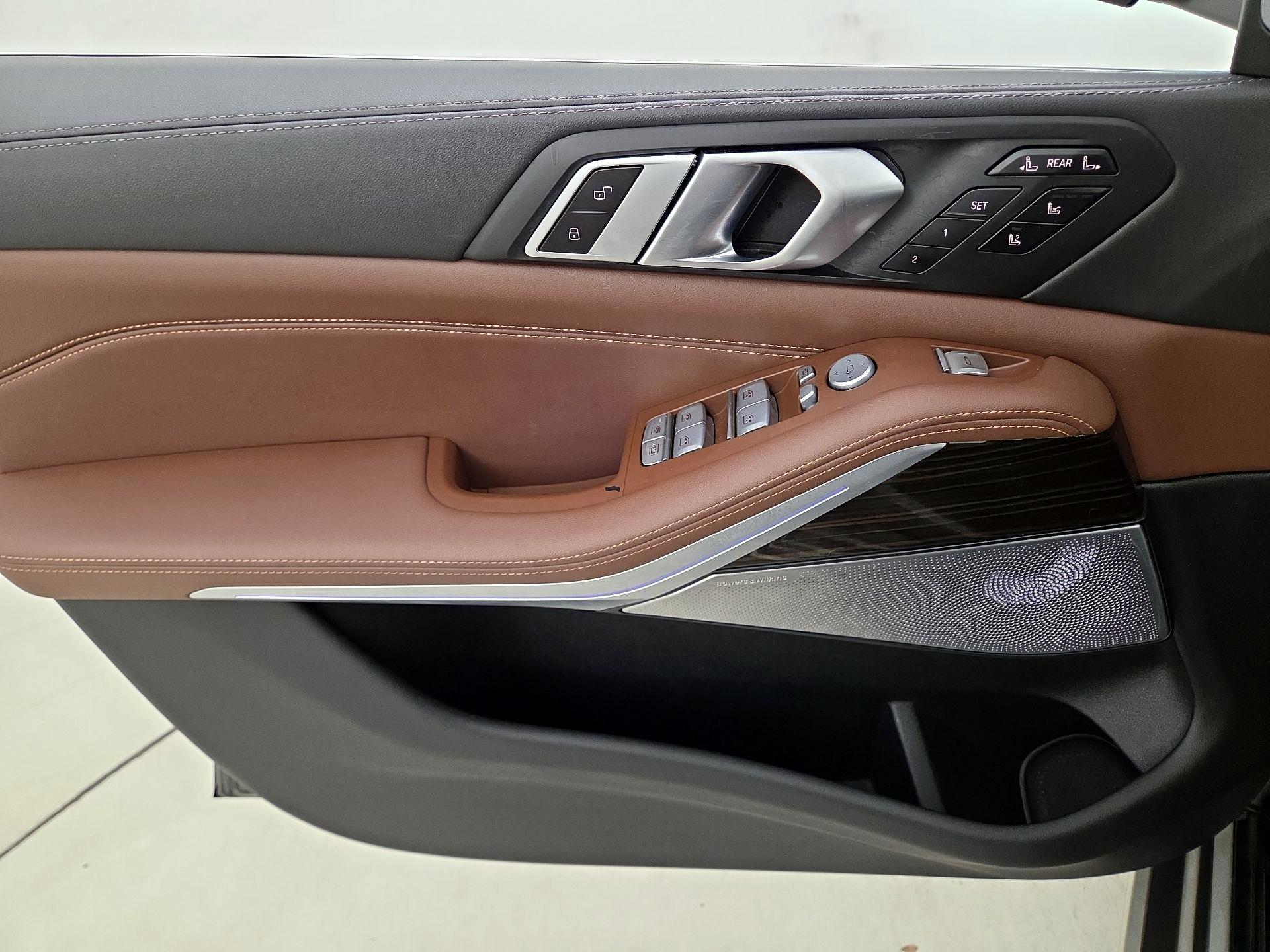Thumbnail: 2023 BMW X7 - 12