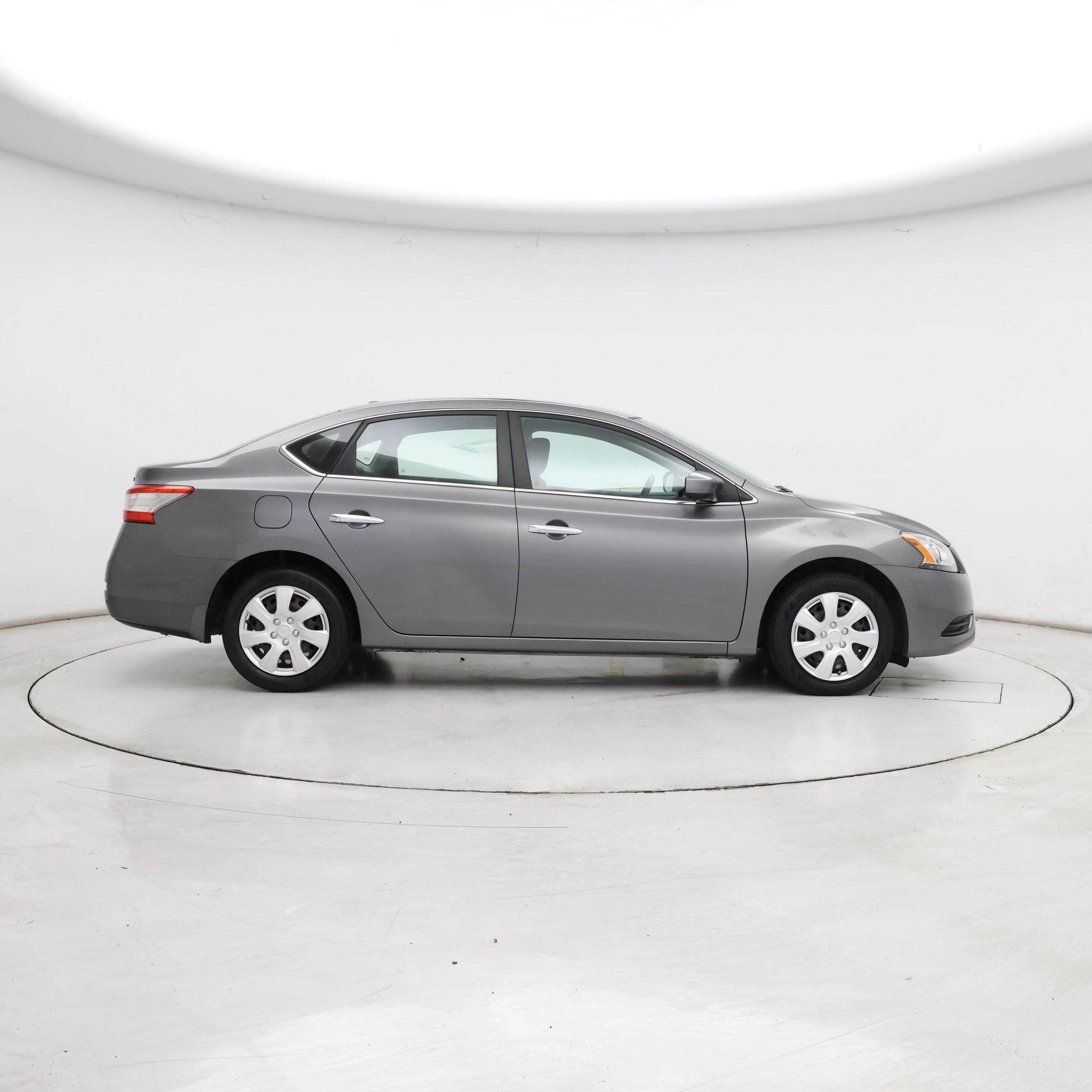 Thumbnail: 2015 Nissan Sentra - 7