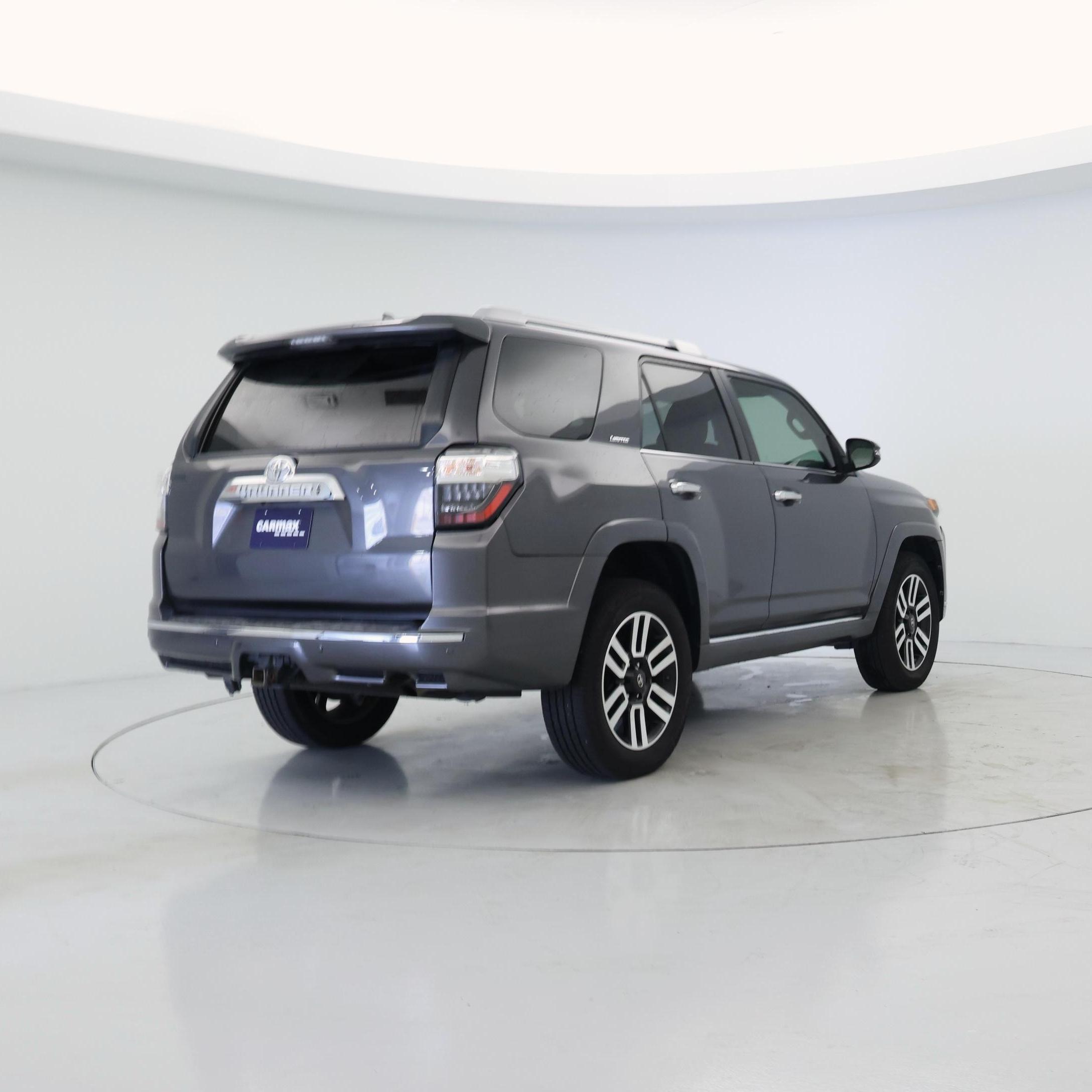 Thumbnail: 2020 Toyota 4Runner - 8