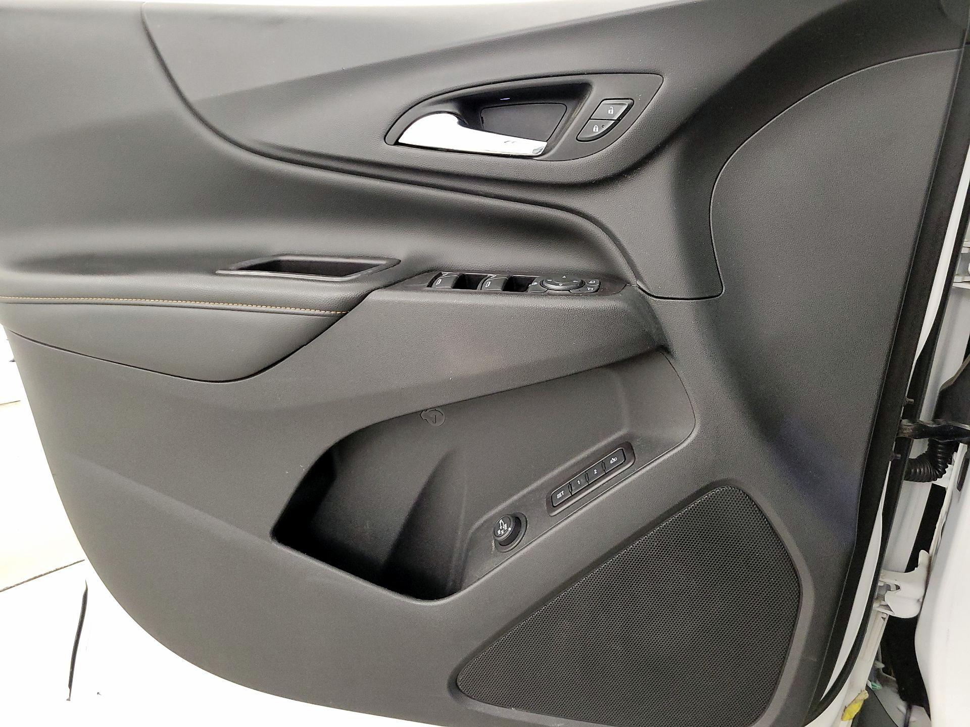 Thumbnail: 2020 Chevrolet Equinox - 12