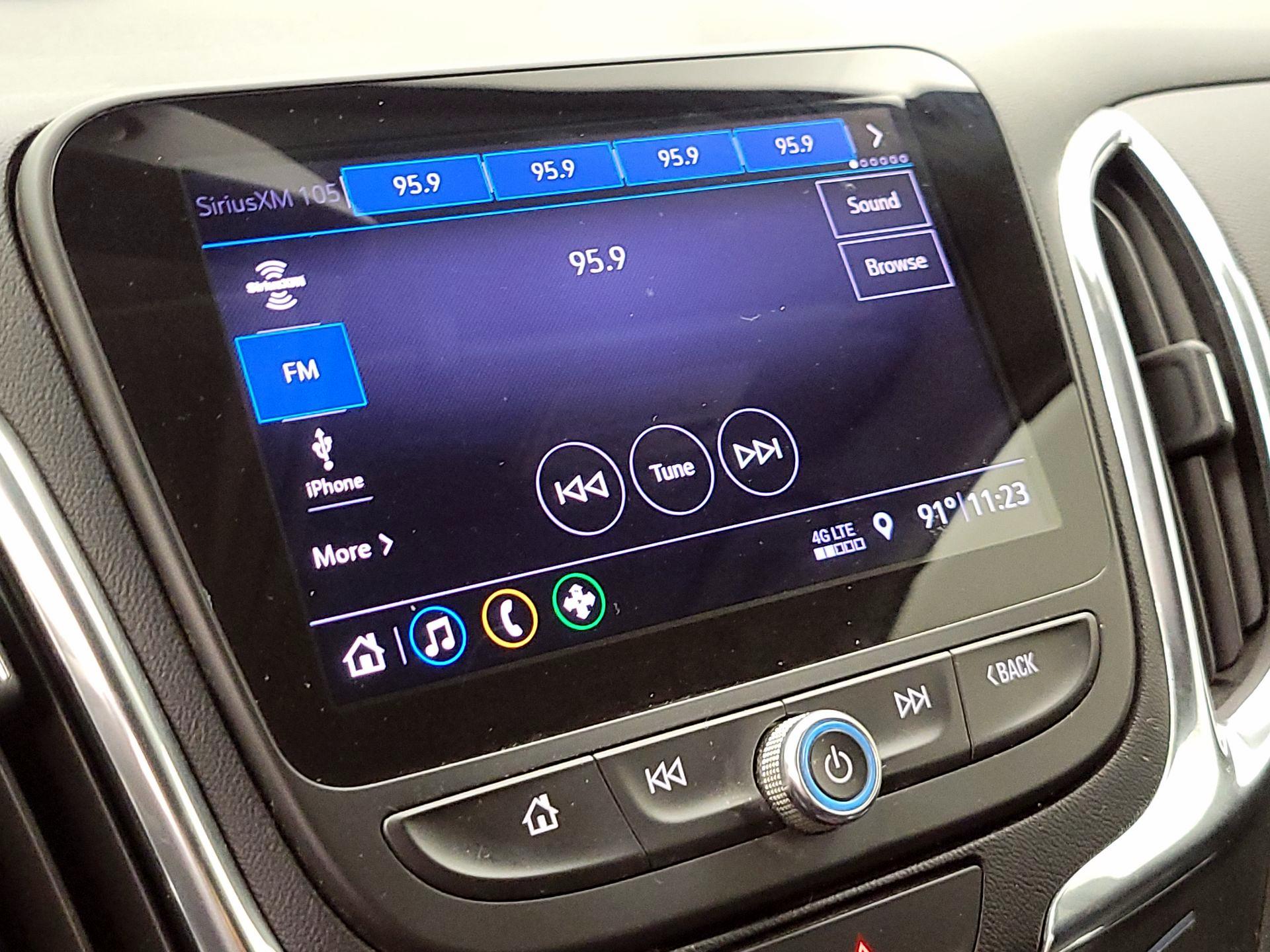 Thumbnail: 2020 Chevrolet Equinox - 15