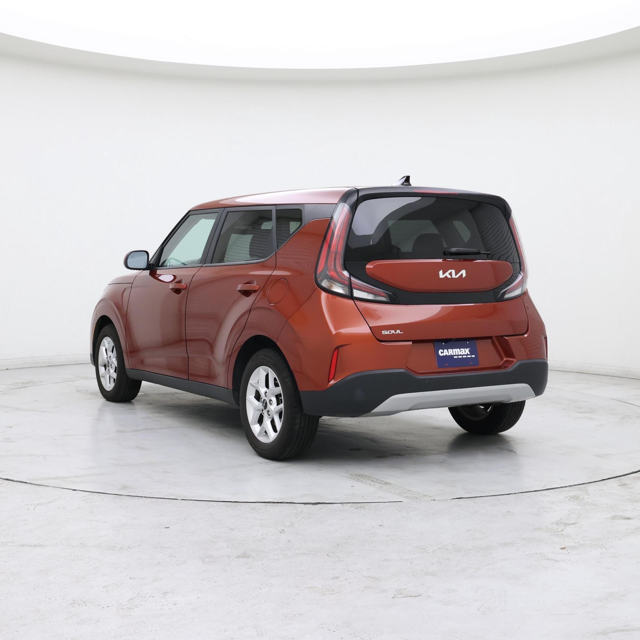 Thumbnail: 2023 Kia Soul - 2