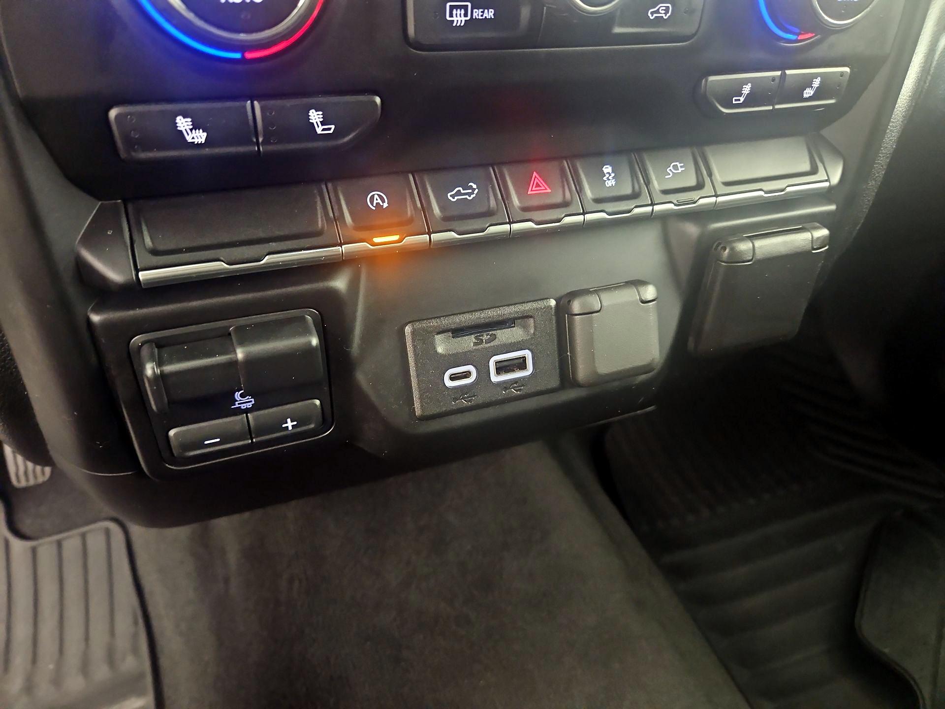 Thumbnail: 2020 Chevrolet Silverado 1500 - 18