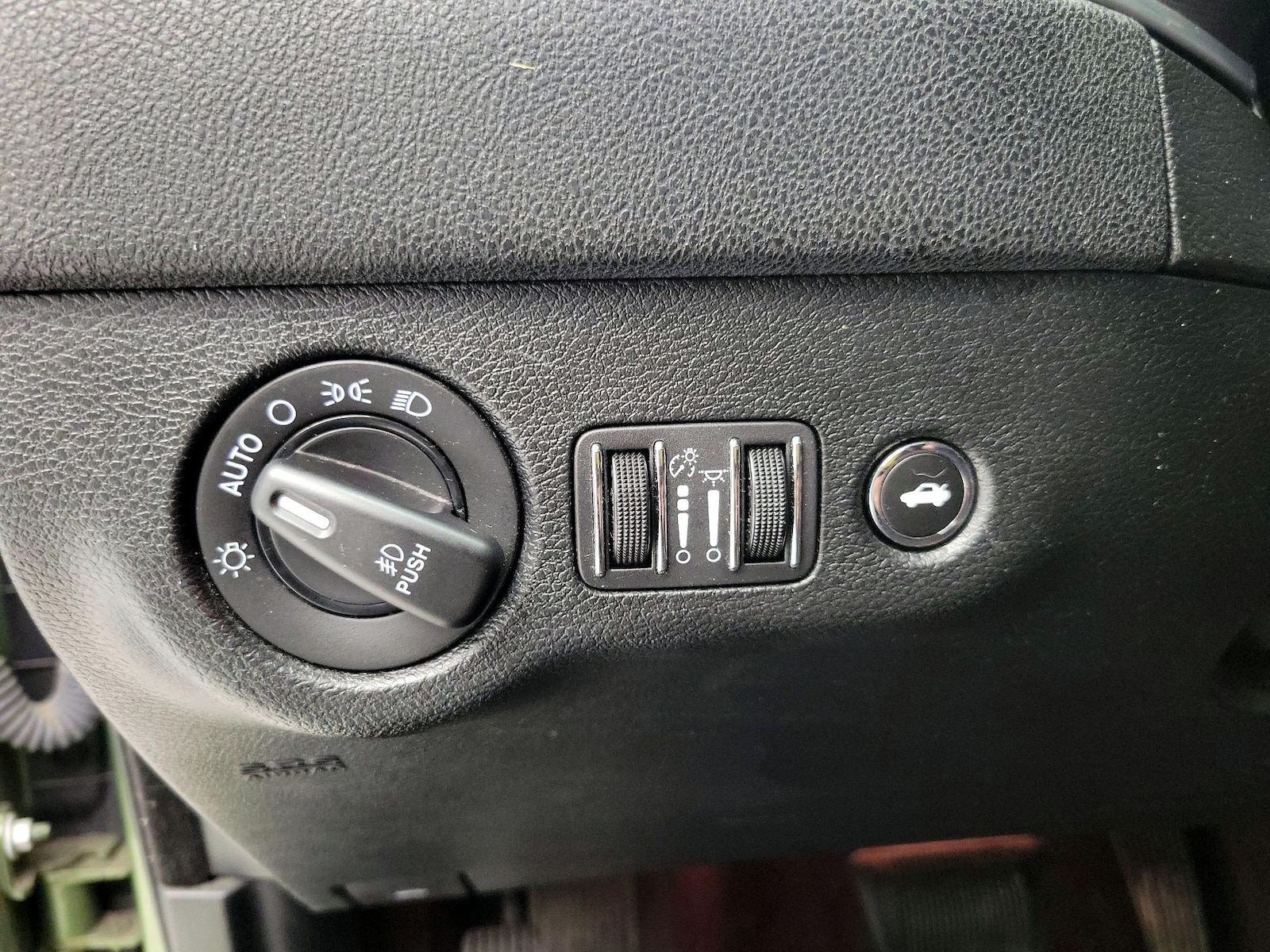 2018 Dodge Charger GT - Photo 14