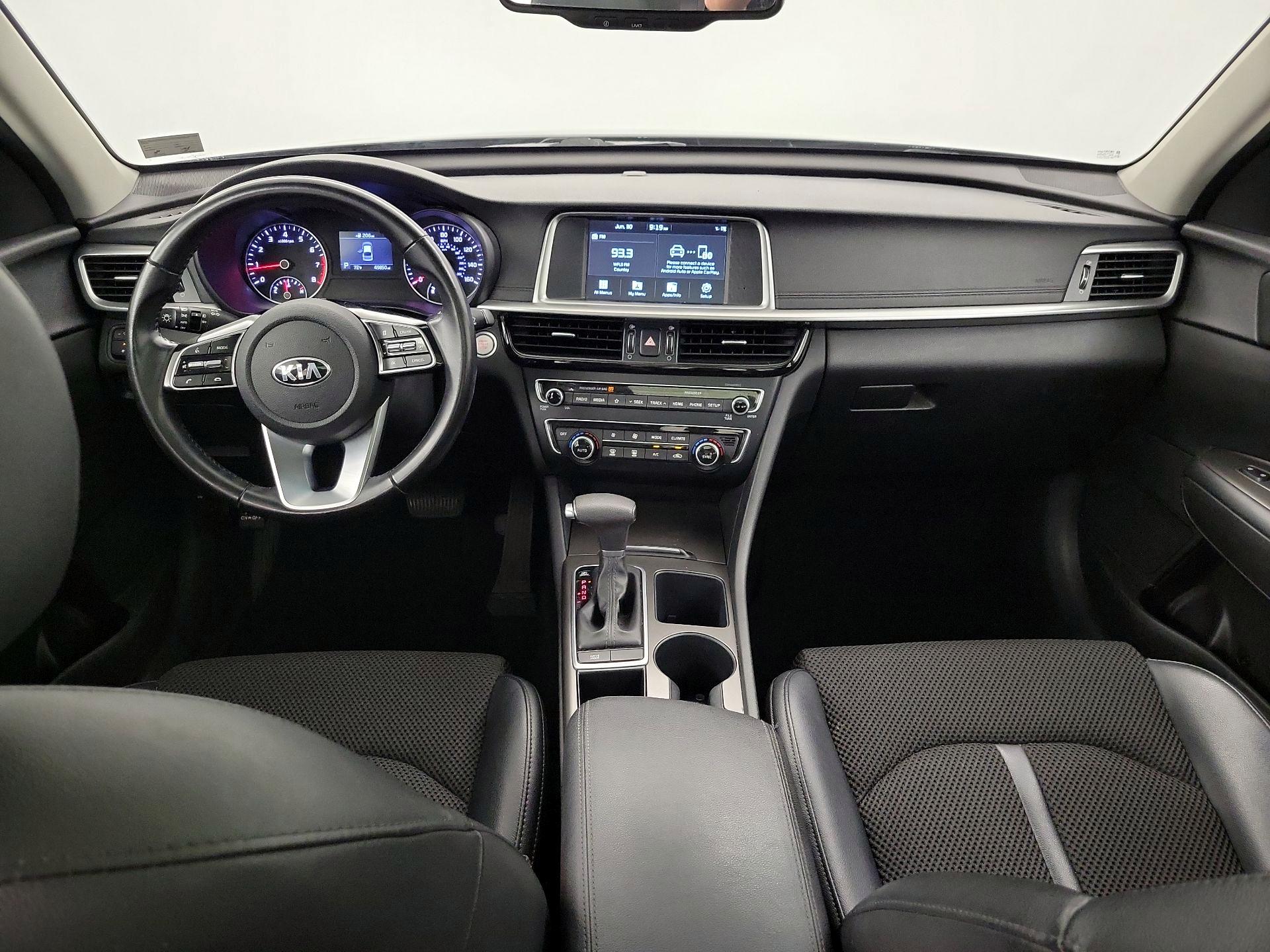 Thumbnail: 2019 Kia Optima - 9
