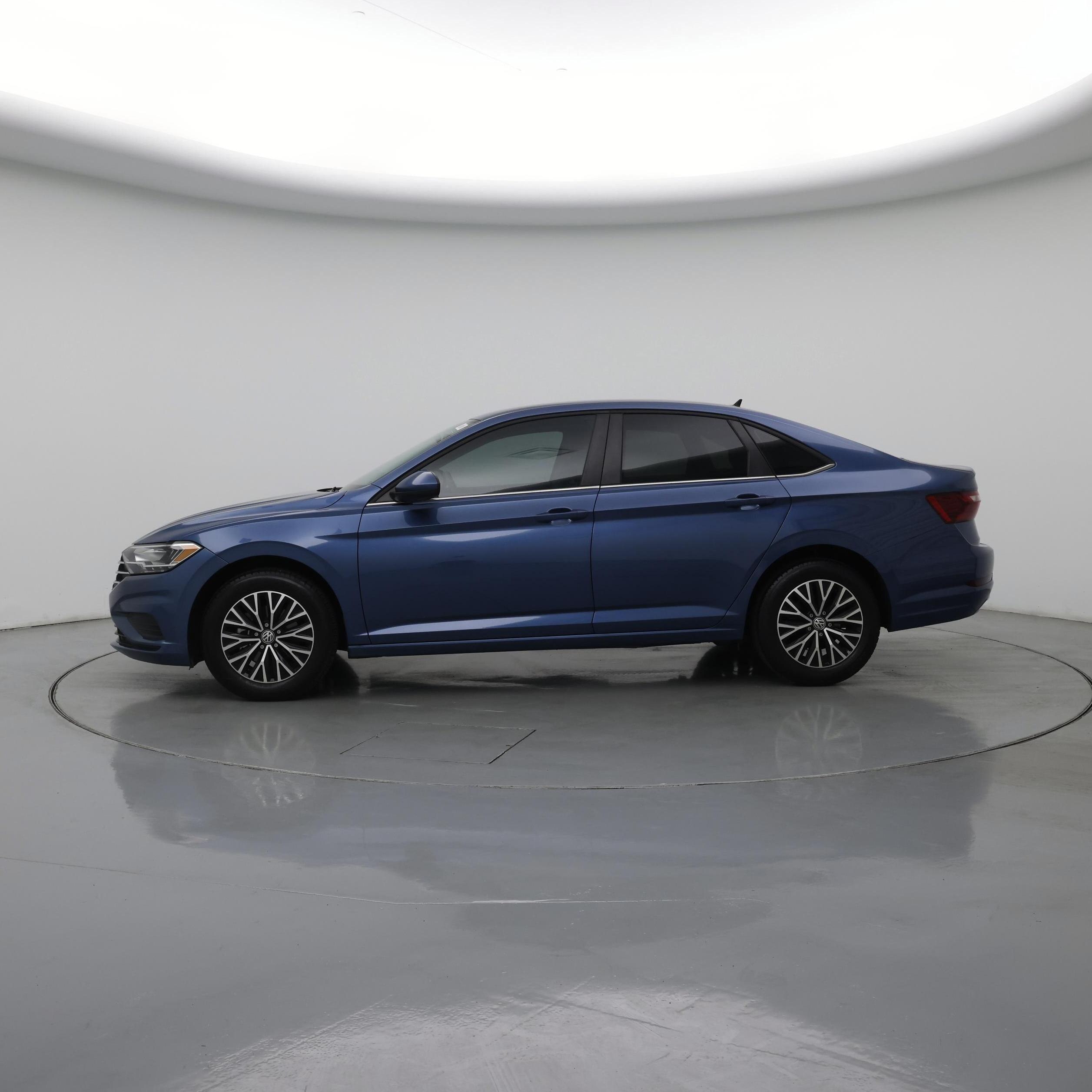 Thumbnail: 2021 Volkswagen Jetta - 3