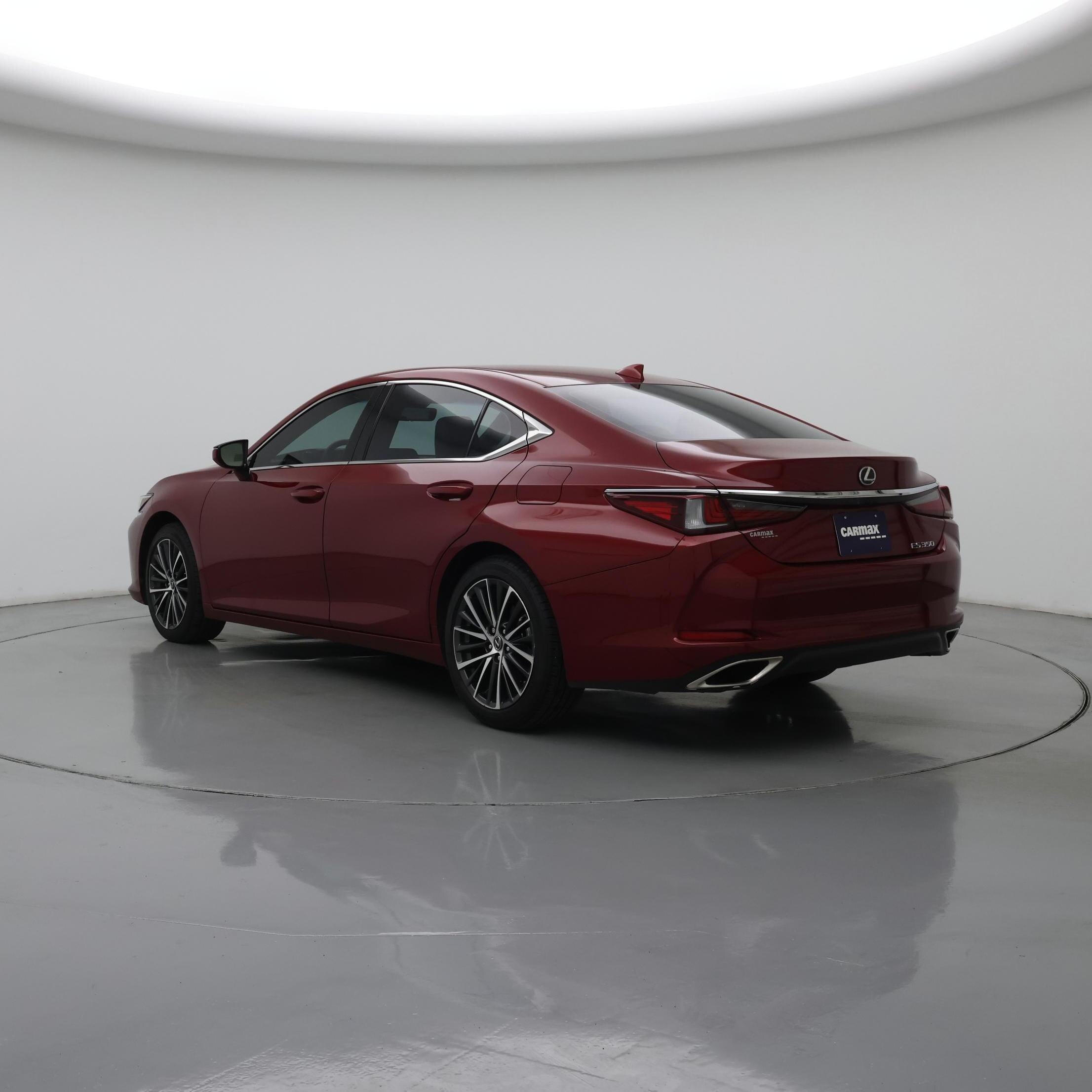 Thumbnail: 2023 Lexus ES - 2