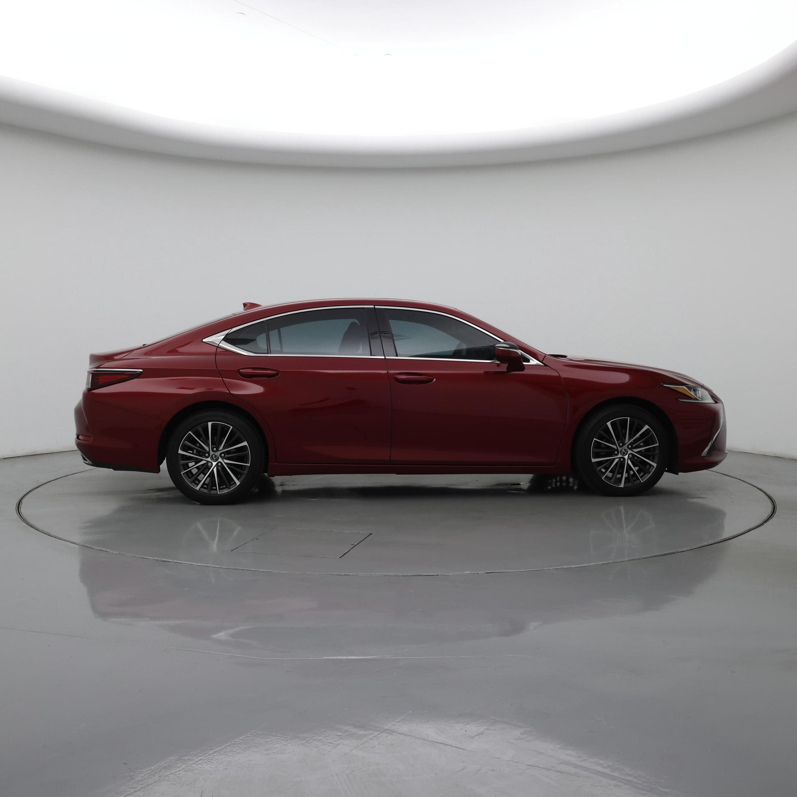 Thumbnail: 2023 Lexus ES - 7