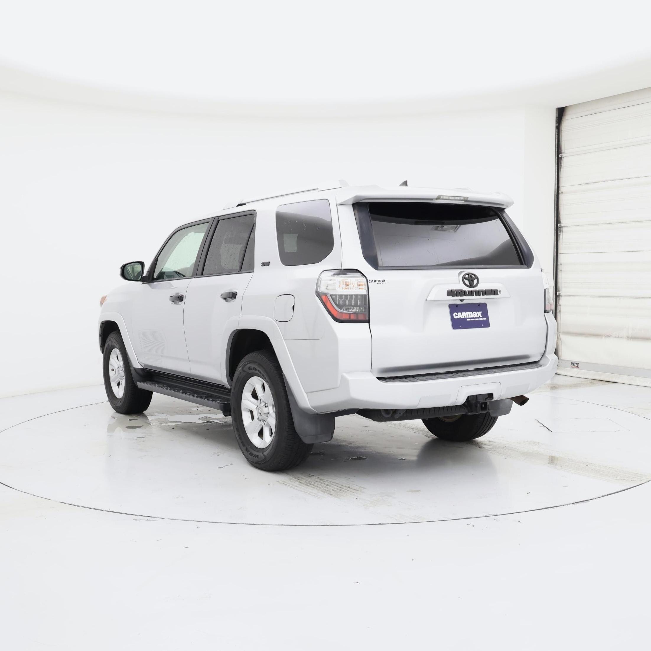 Thumbnail: 2015 Toyota 4Runner - 2