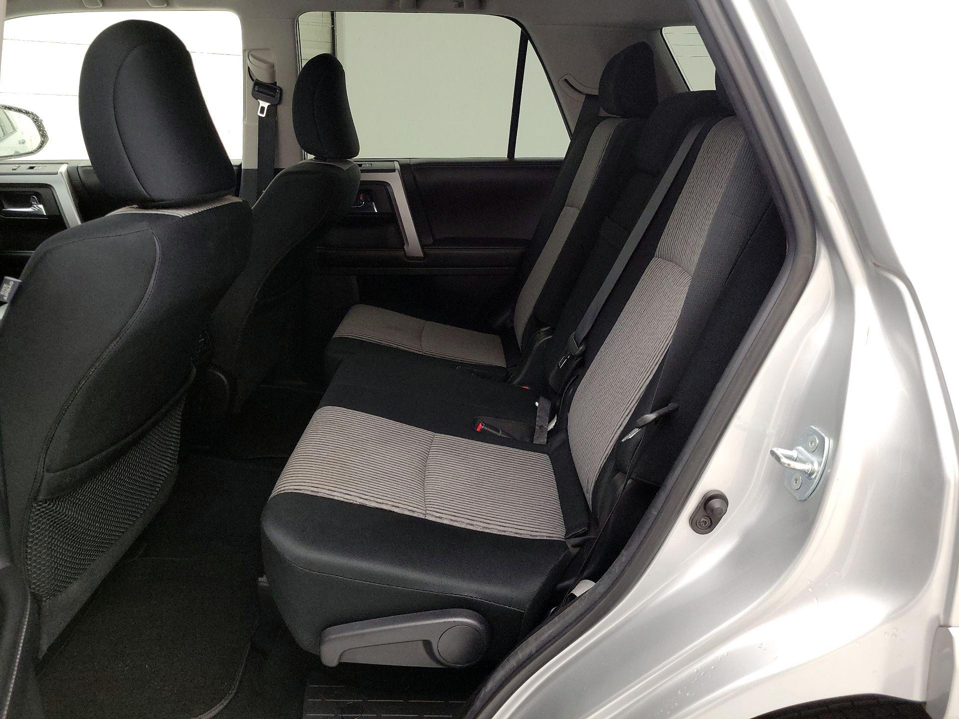 Thumbnail: 2015 Toyota 4Runner - 19