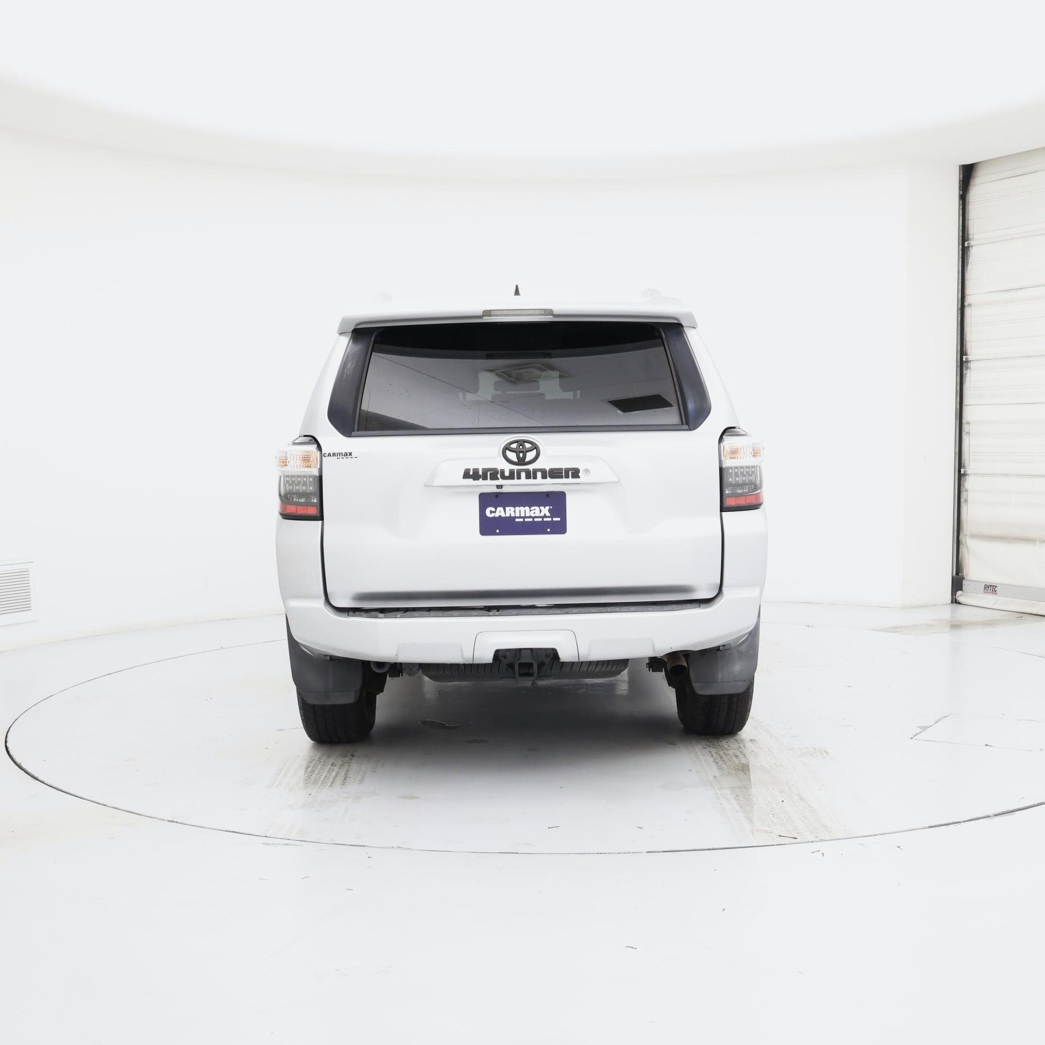 Thumbnail: 2015 Toyota 4Runner - 6