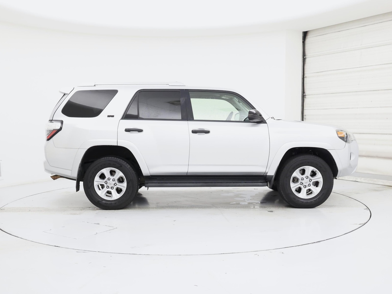 2015 Toyota 4Runner SR5 - Photo 8