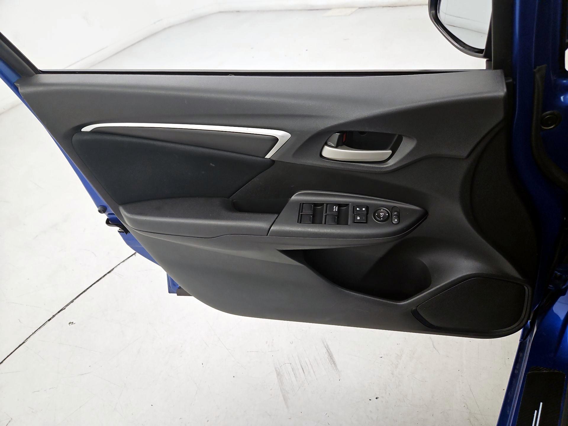 Thumbnail: 2016 Honda Fit - 12