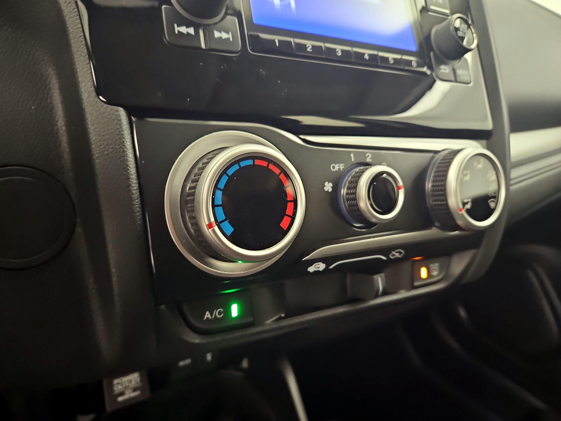 Thumbnail: 2016 Honda Fit - 16