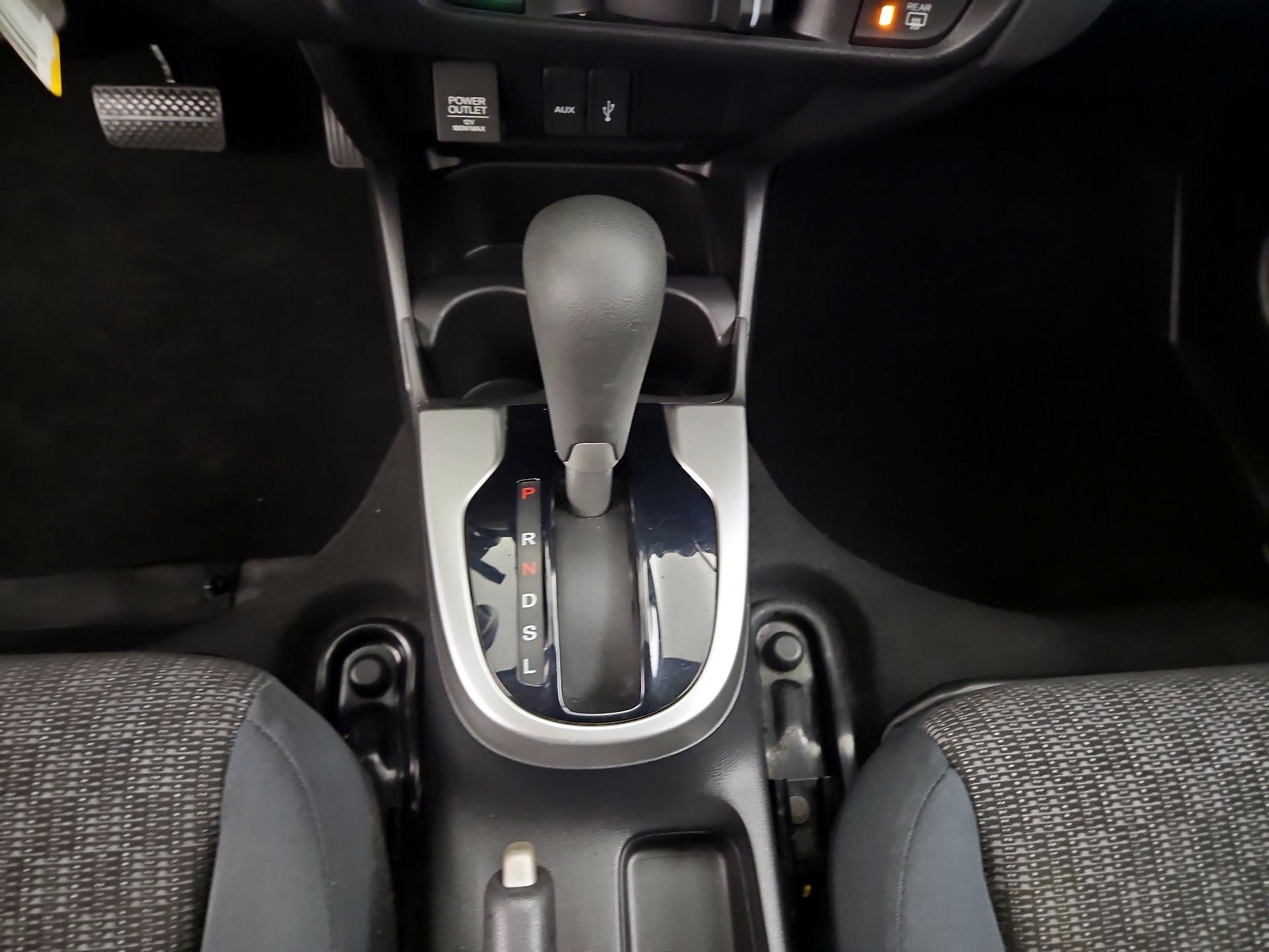 Thumbnail: 2016 Honda Fit - 17
