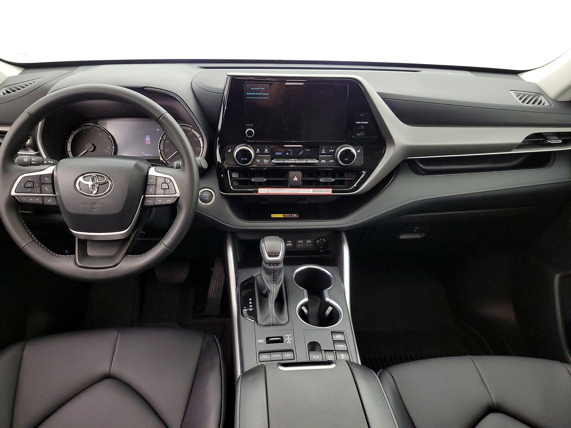Thumbnail: 2026 Toyota Highlander - 9