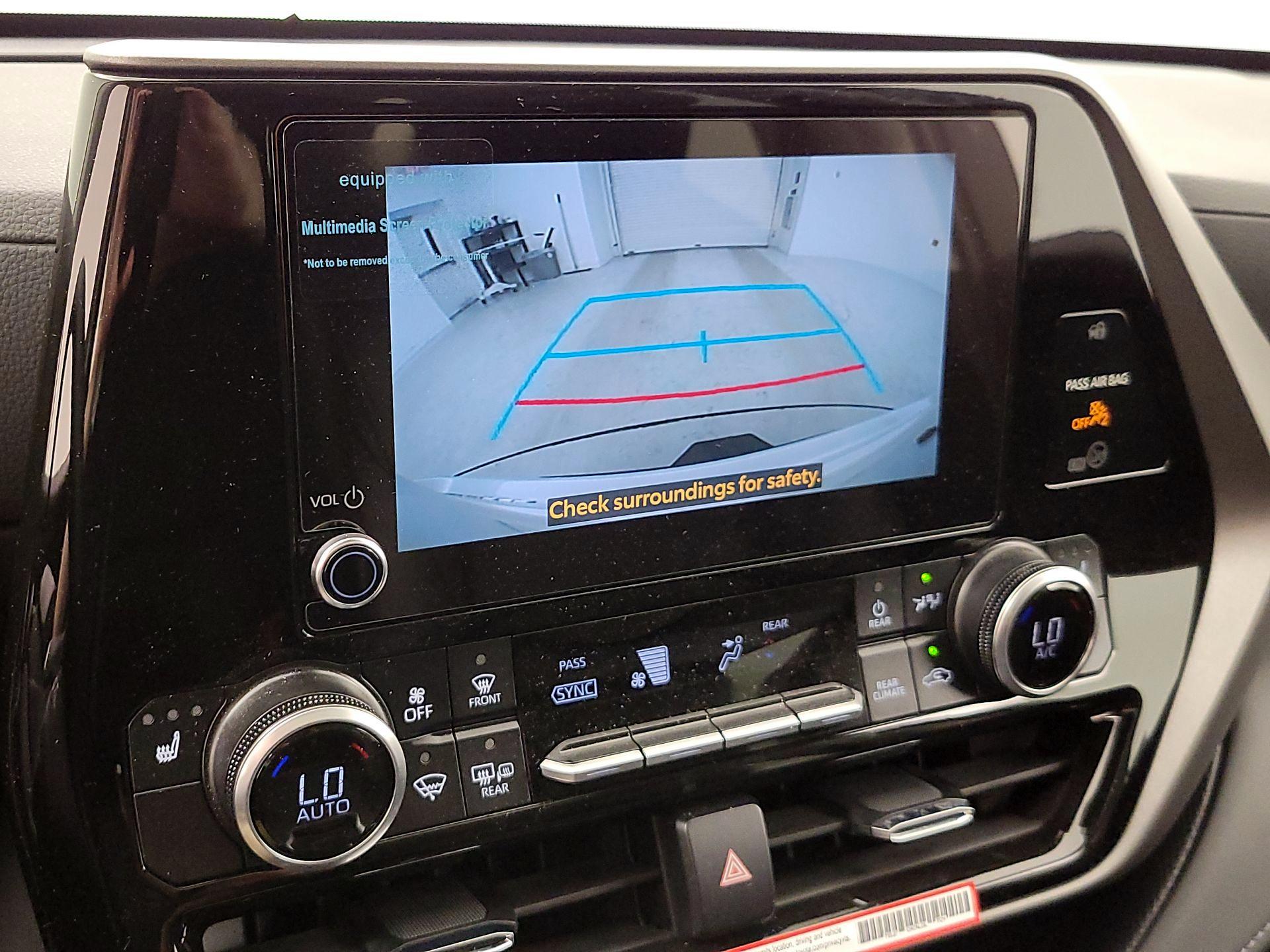 Thumbnail: 2026 Toyota Highlander - 15