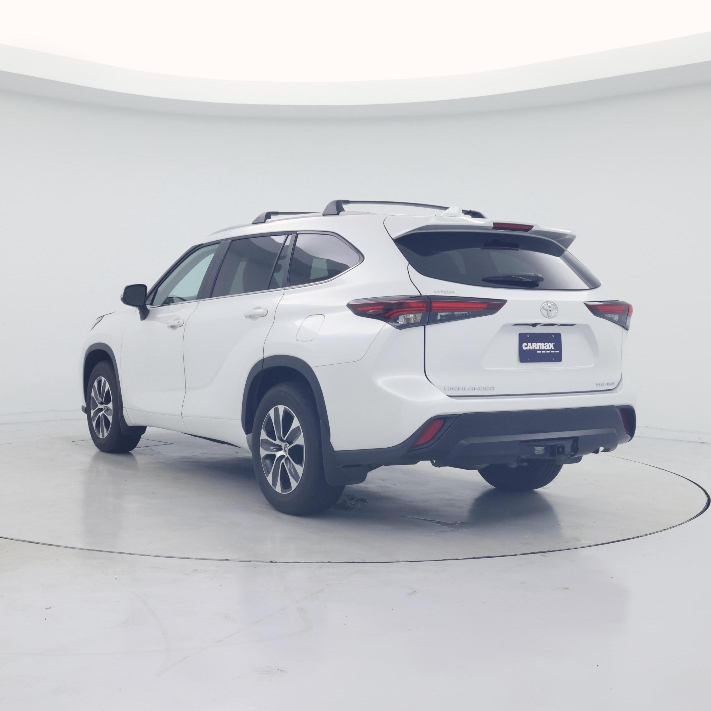 Thumbnail: 2026 Toyota Highlander - 2