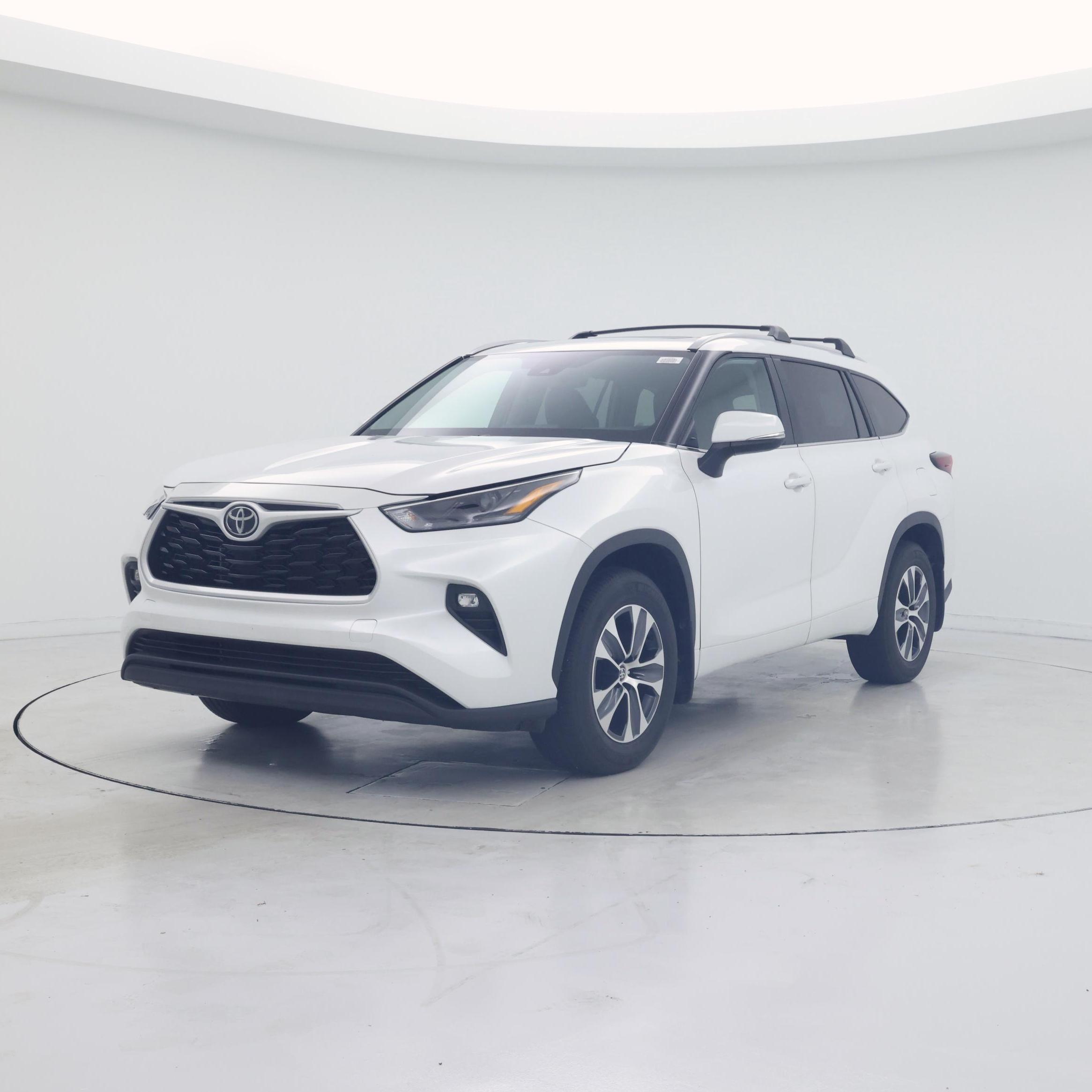 Thumbnail: 2026 Toyota Highlander - 4