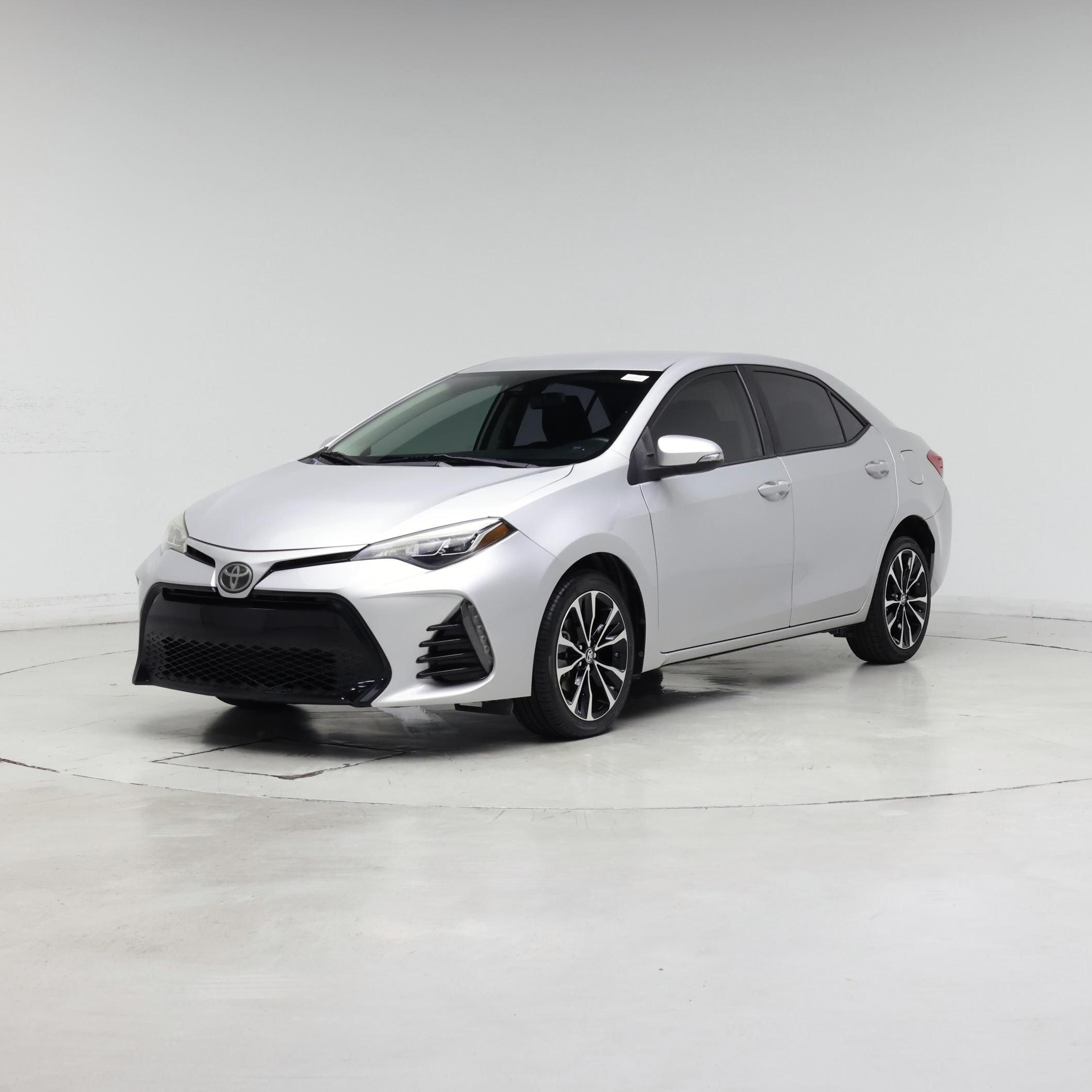Thumbnail: 2018 Toyota Corolla - 4