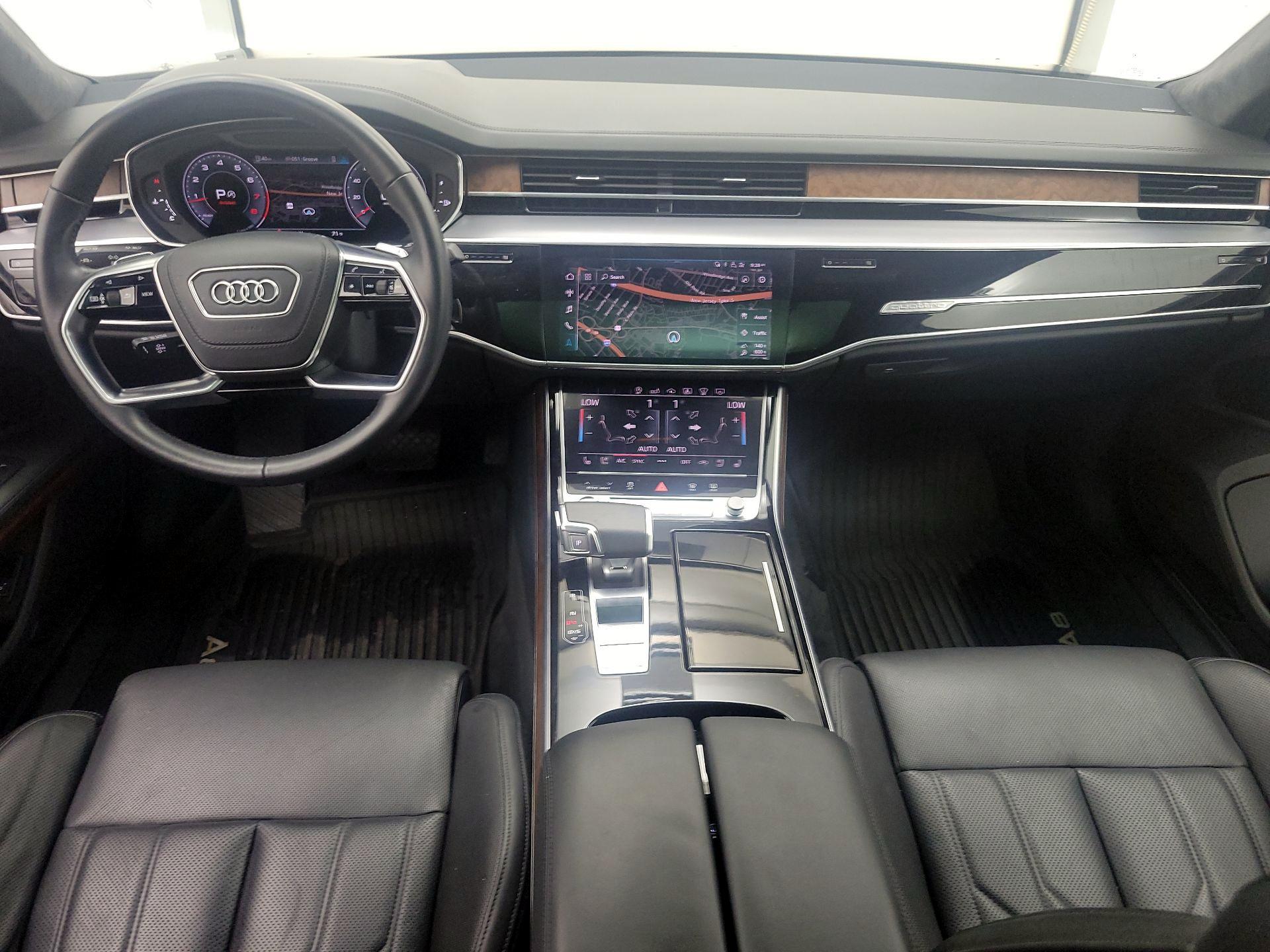 Thumbnail: 2020 Audi A8 - 9