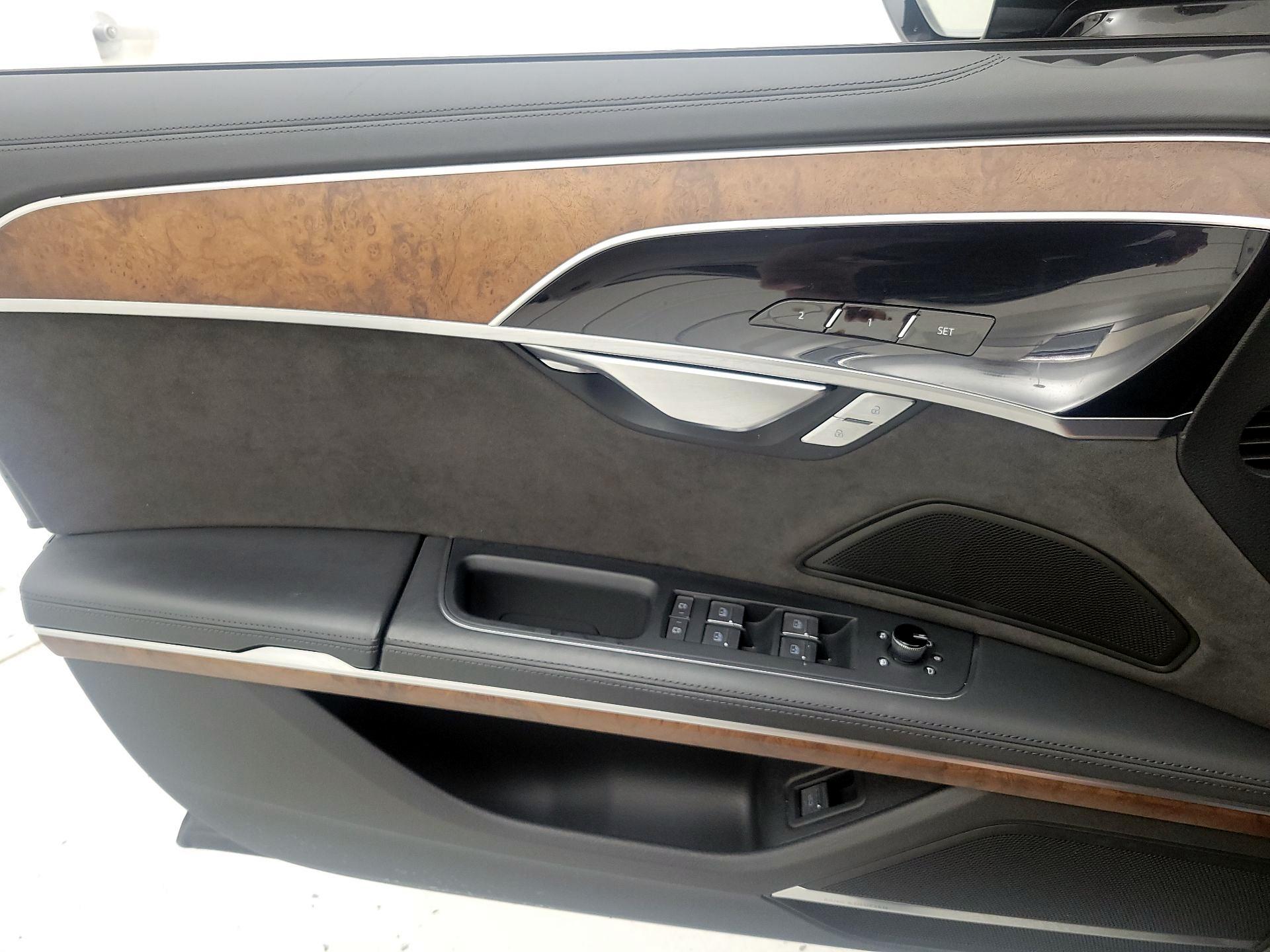 Thumbnail: 2020 Audi A8 - 12