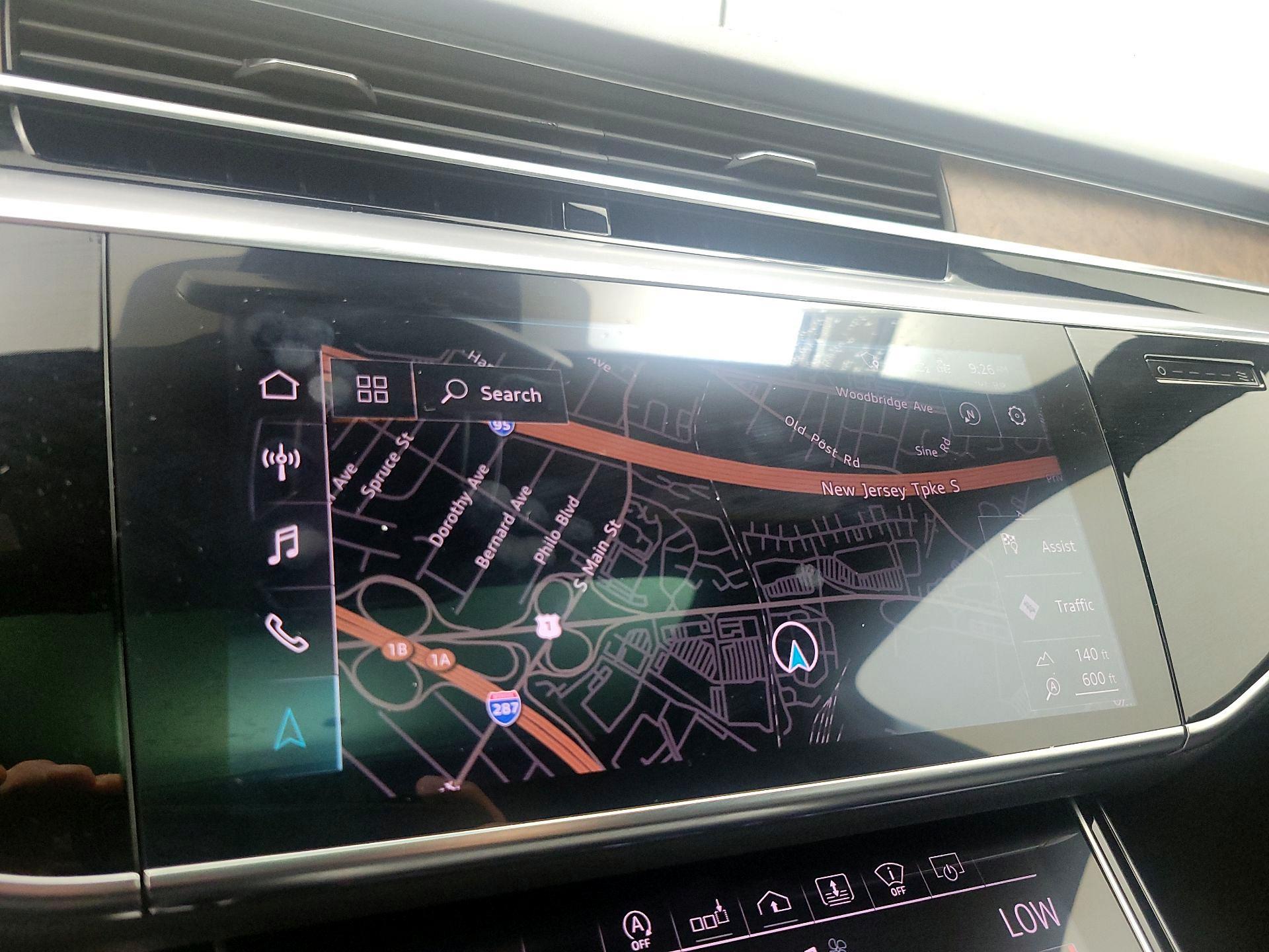 Thumbnail: 2020 Audi A8 - 14