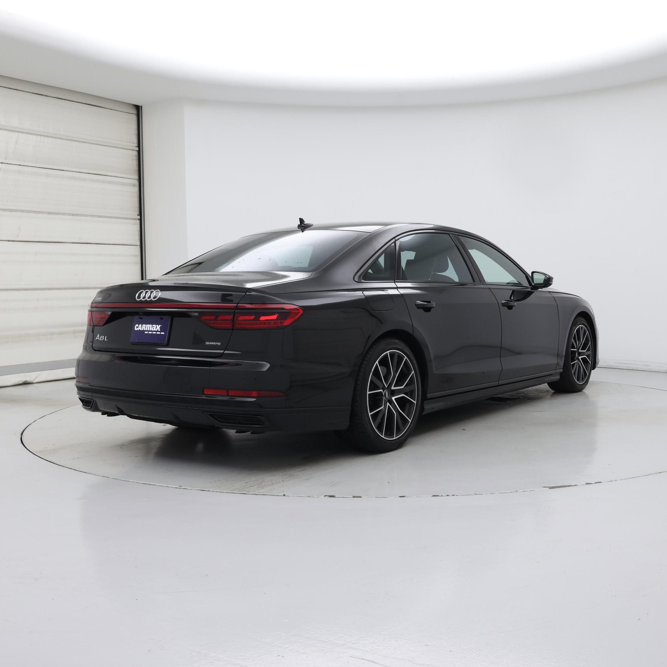 Thumbnail: 2020 Audi A8 - 8