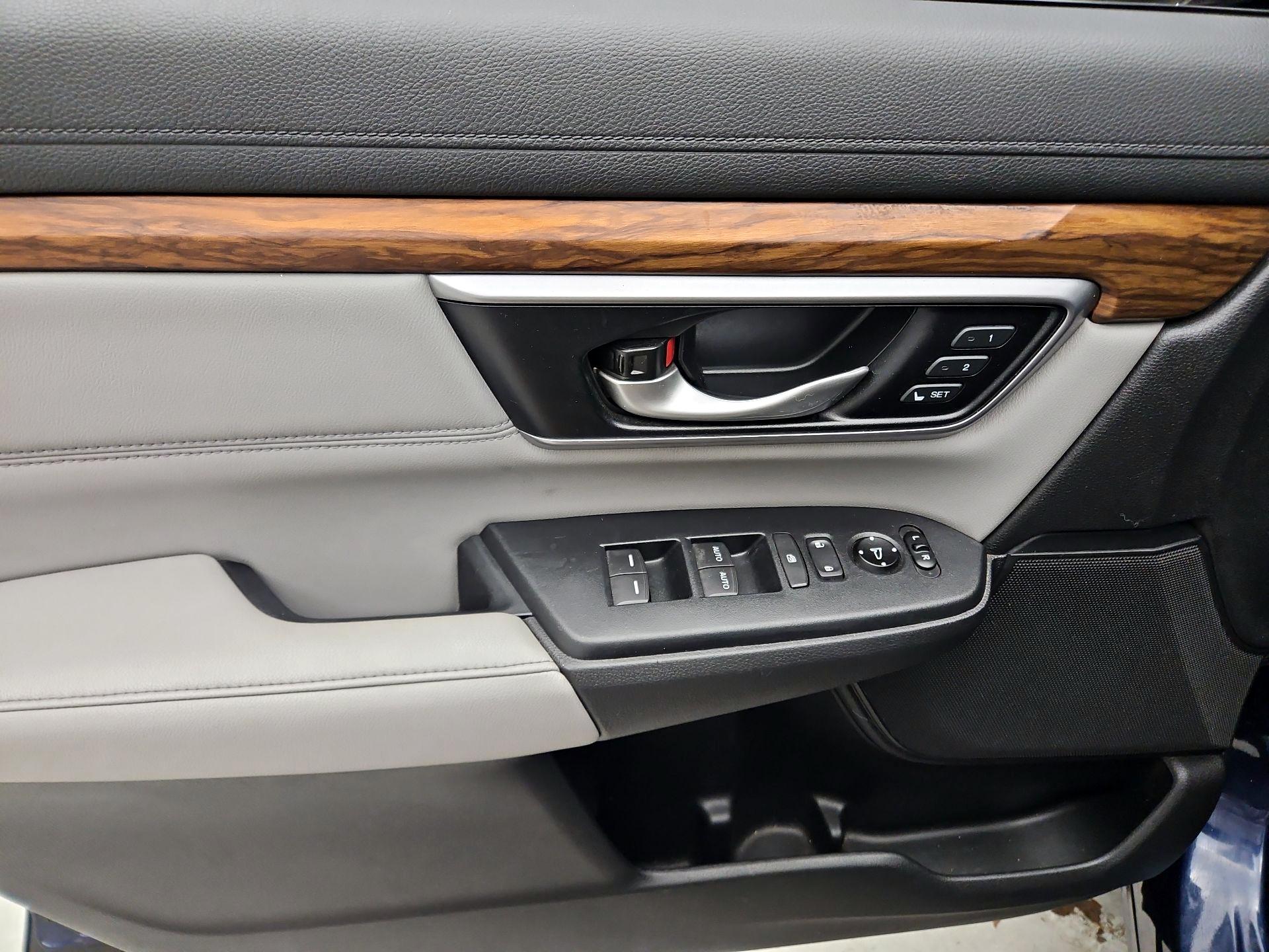 Thumbnail: 2018 Honda CR-V - 12