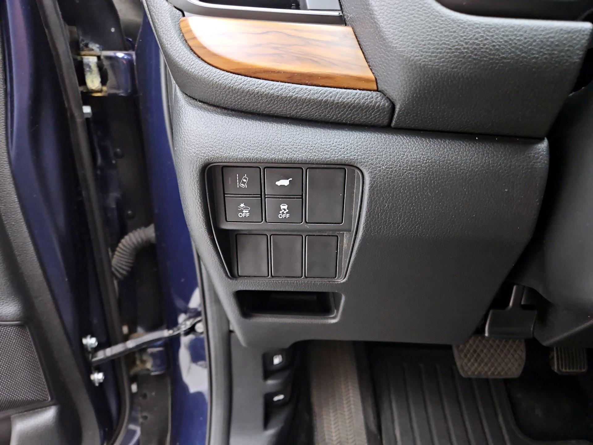 Thumbnail: 2018 Honda CR-V - 13