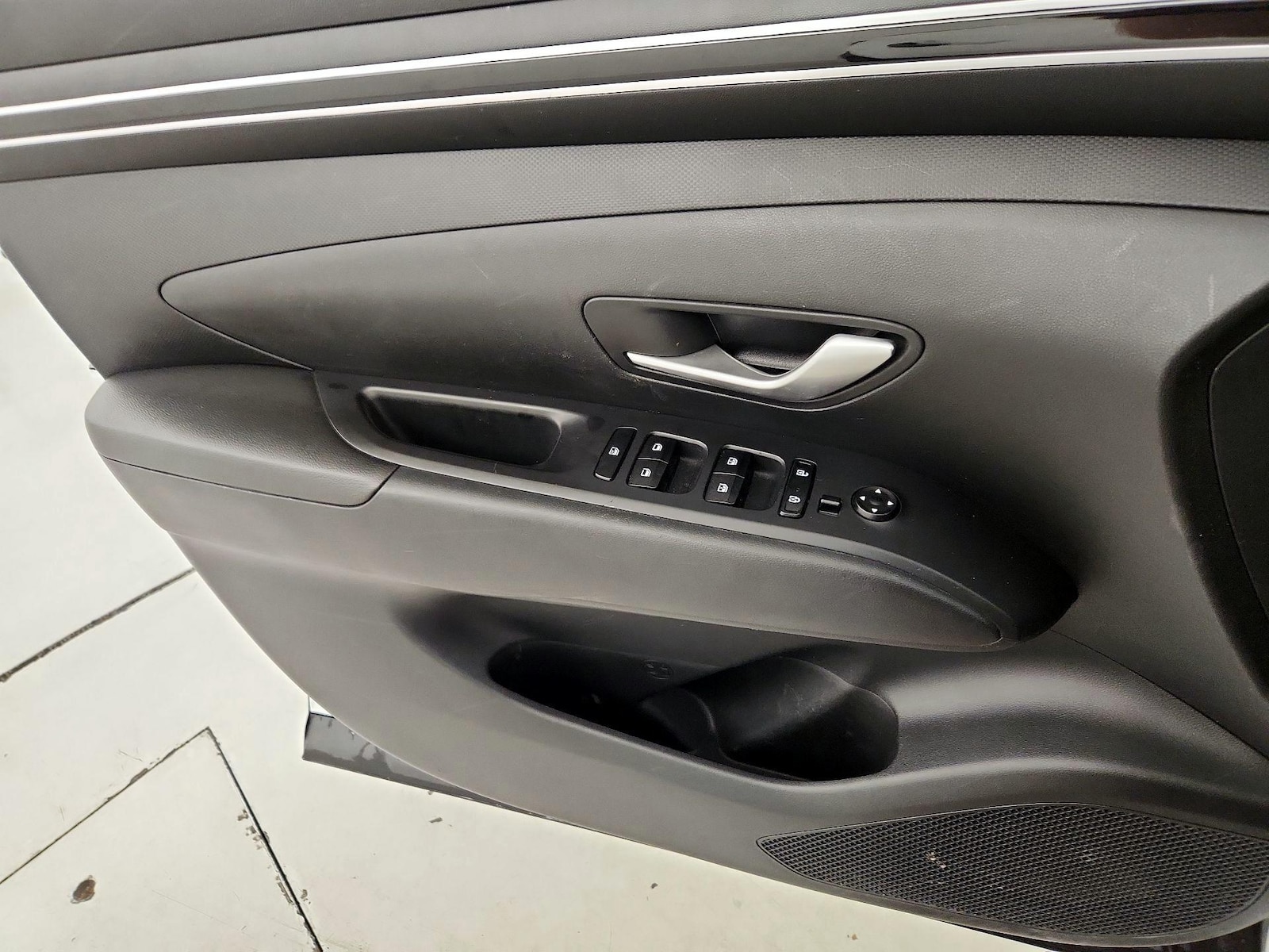 2022 Hyundai Santa Cruz SEL - Photo 13